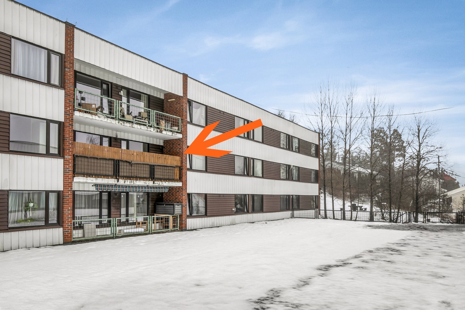 Leiligheten ligger i byggets 3.etg Galleribilde