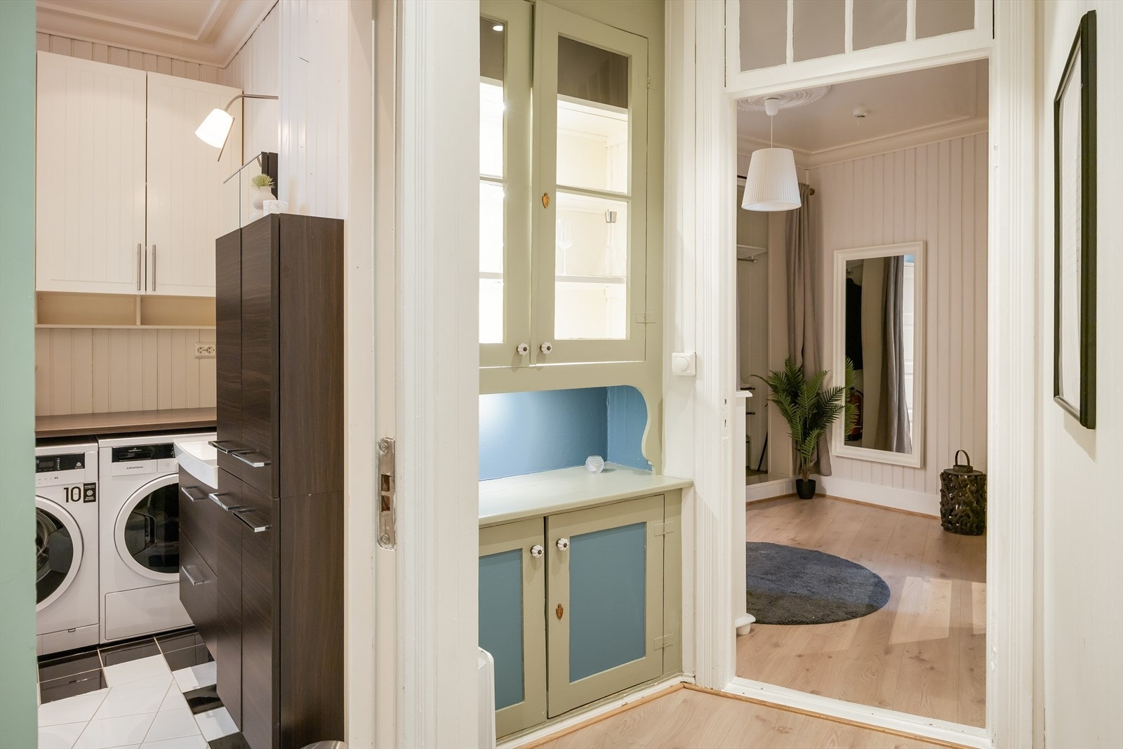 De lave felleskostnadene inkluderer blant annet tv, internett, heiskostnader og diverse vedlikehold/drift iht. regnskap. Galleribilde