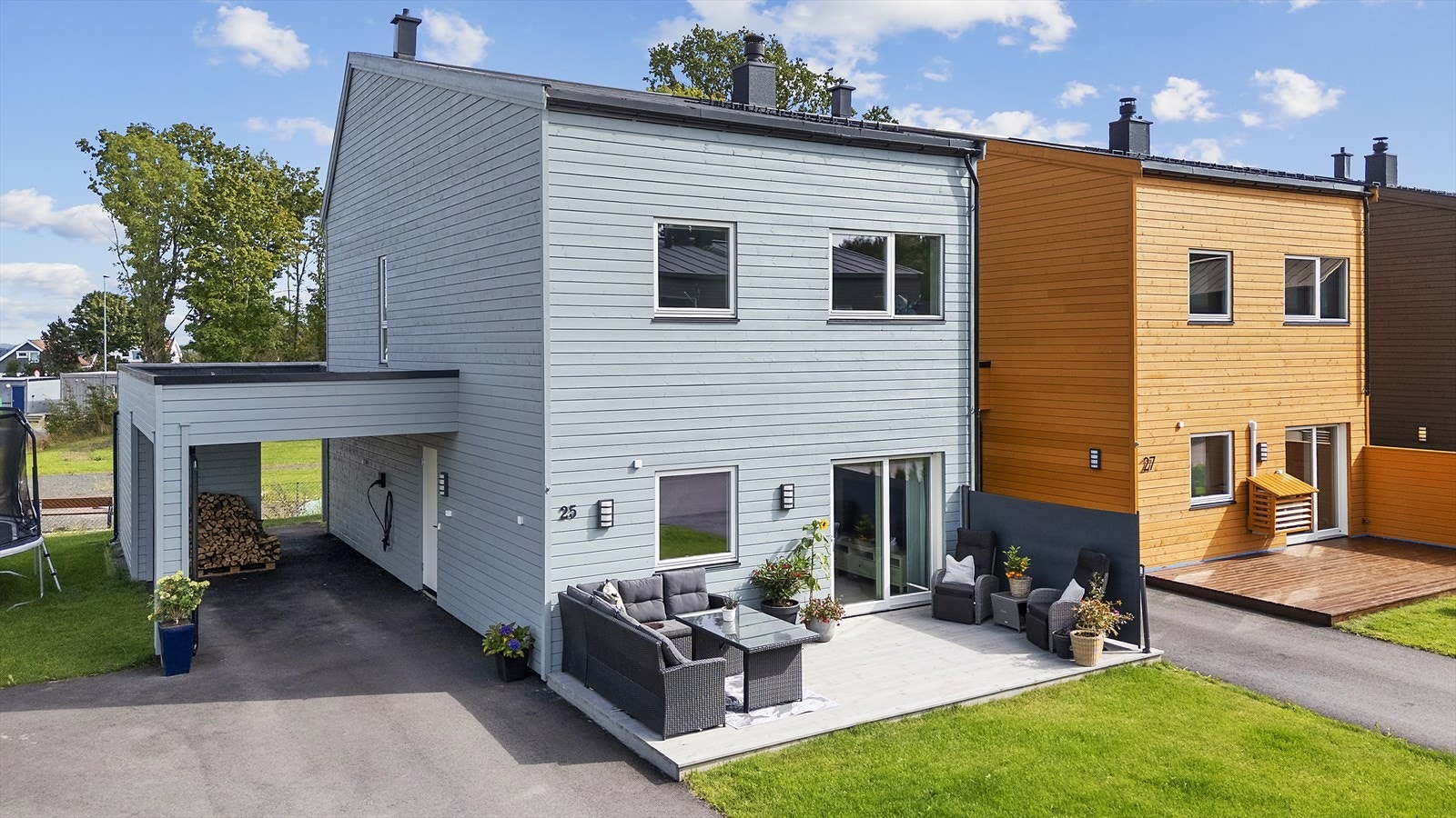 Stian M. Baklie har gleden av å presentere Lillejordet 25! Galleribilde