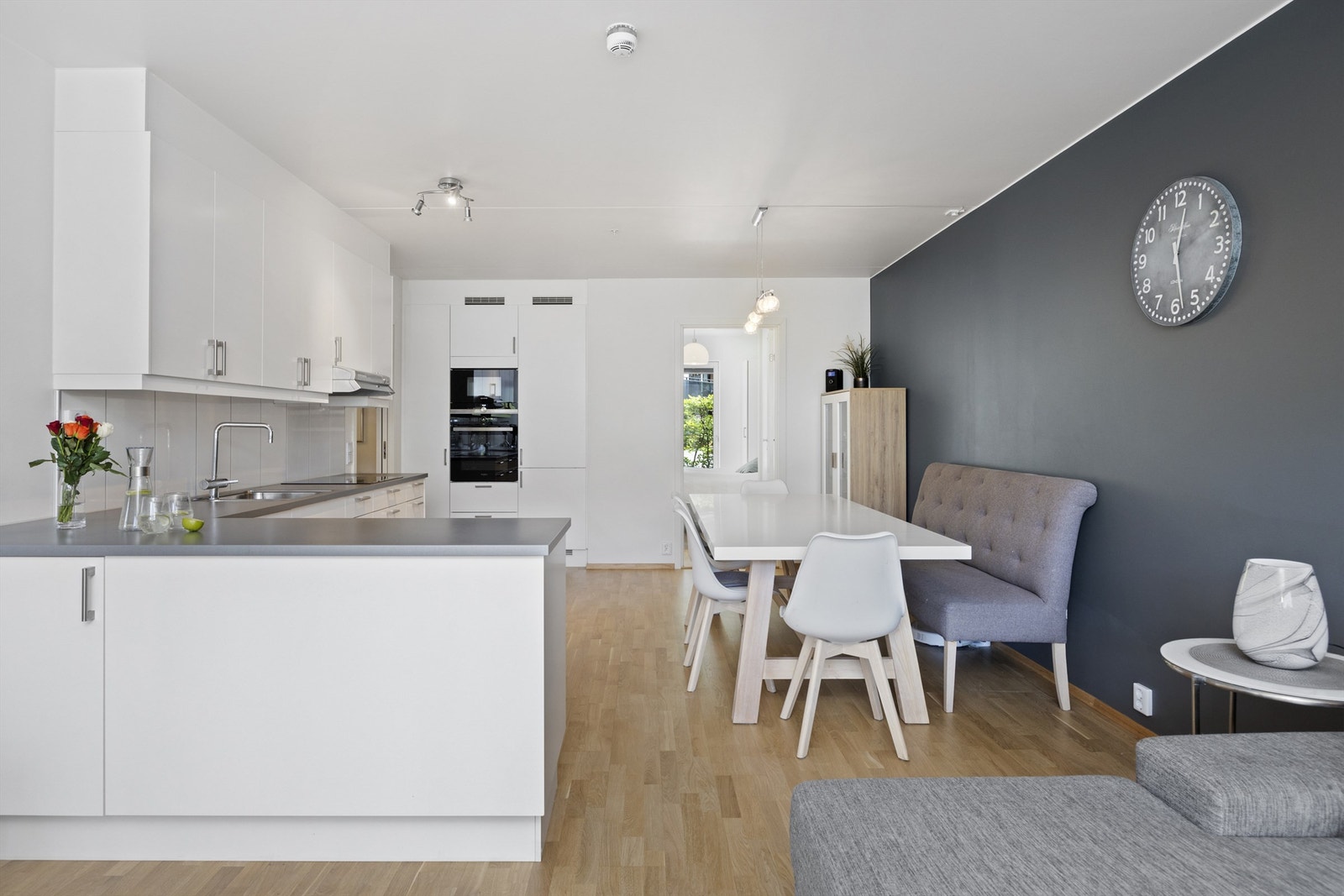 Leilighetens gode planløsning gjør det enkelt å innrede etter eget ønske Galleribilde