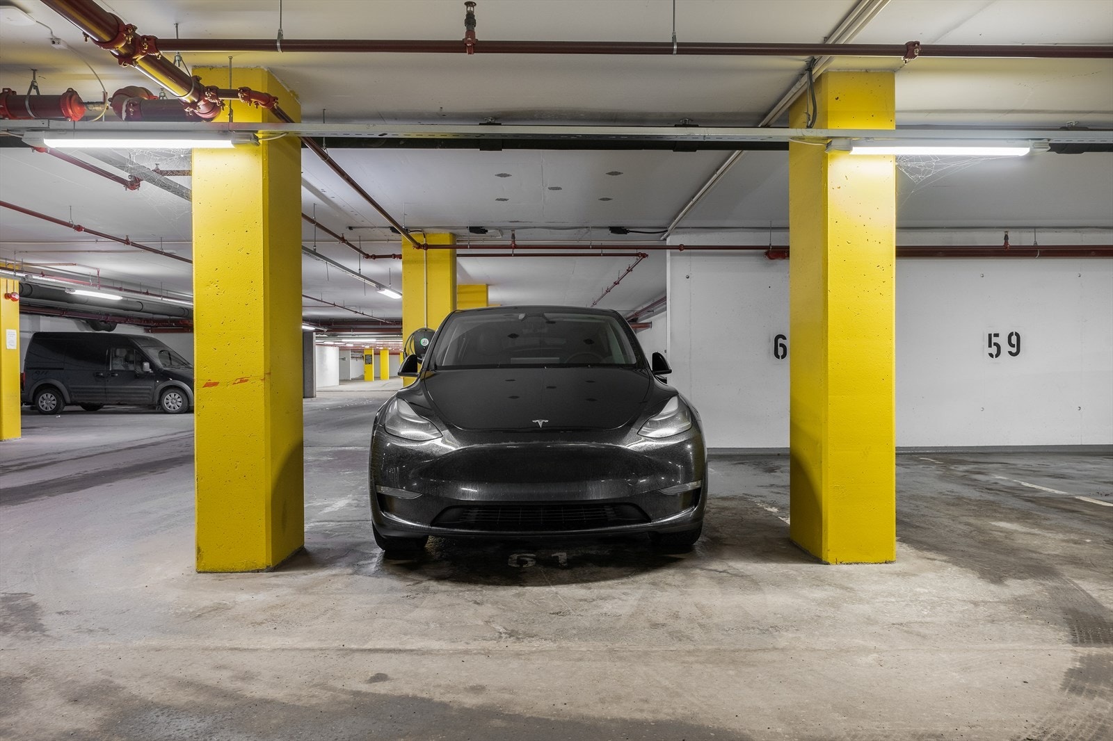 Det medfølger garasjeplass i Dovrekvartalet P-hus som ligger i U1/U2. Galleribilde