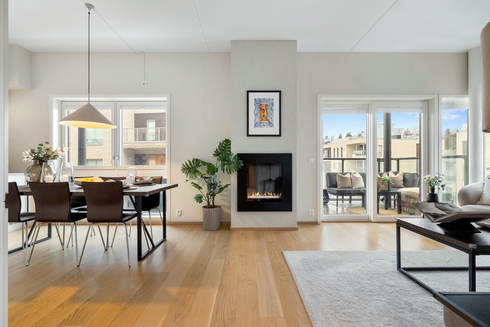 Velkommen til Harbitzalléen 25 - En lekker og innholdsrik 4-roms hjørneleilighet på attraktive Harbitz Torg Galleribilde