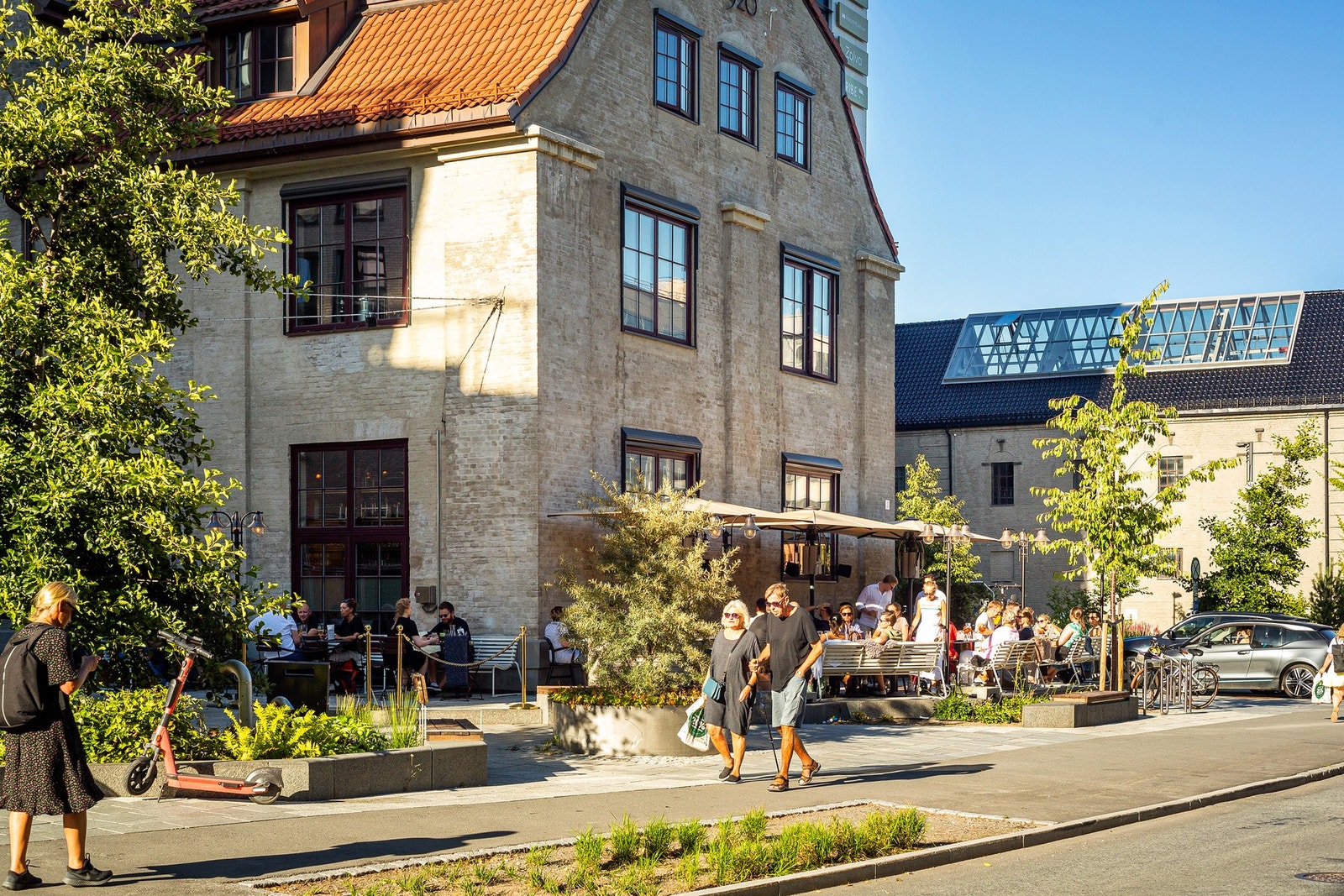 Nabolaget med Harbitz Torg er fantastisk og legger til rette for et enkelt liv med alt man trenger rett utenfor døren Galleribilde