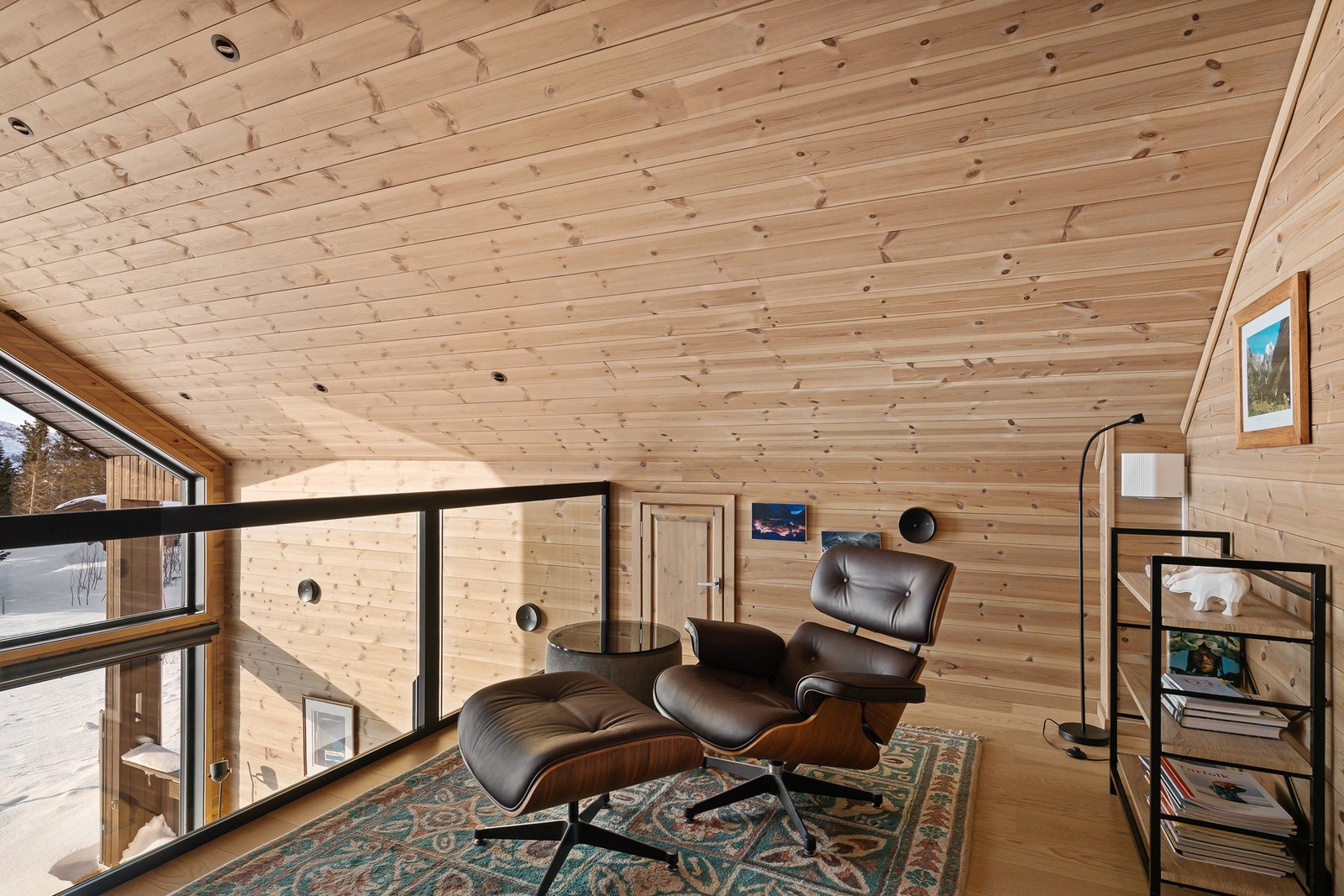 Etasjen har gode bruksmuligheter. Galleribilde