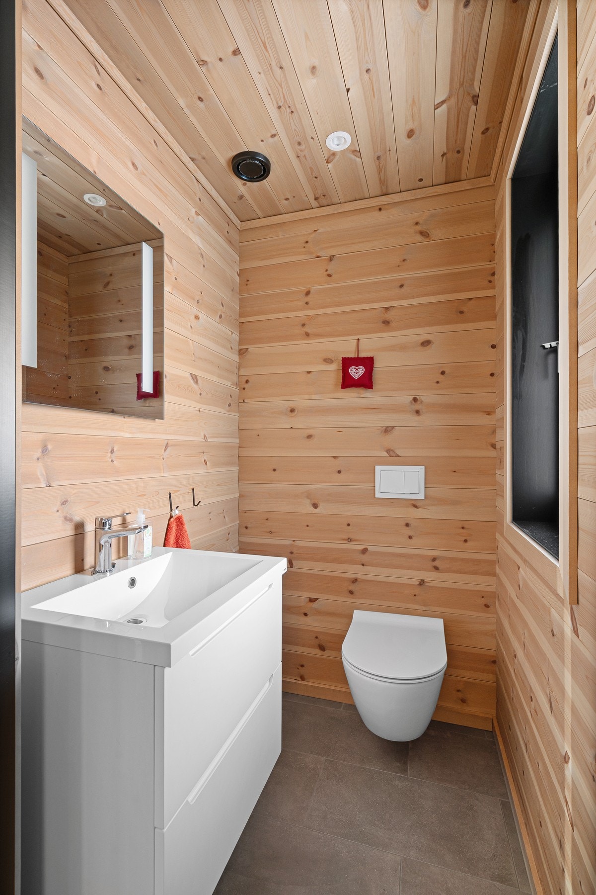 Separat toalettrom. Galleribilde