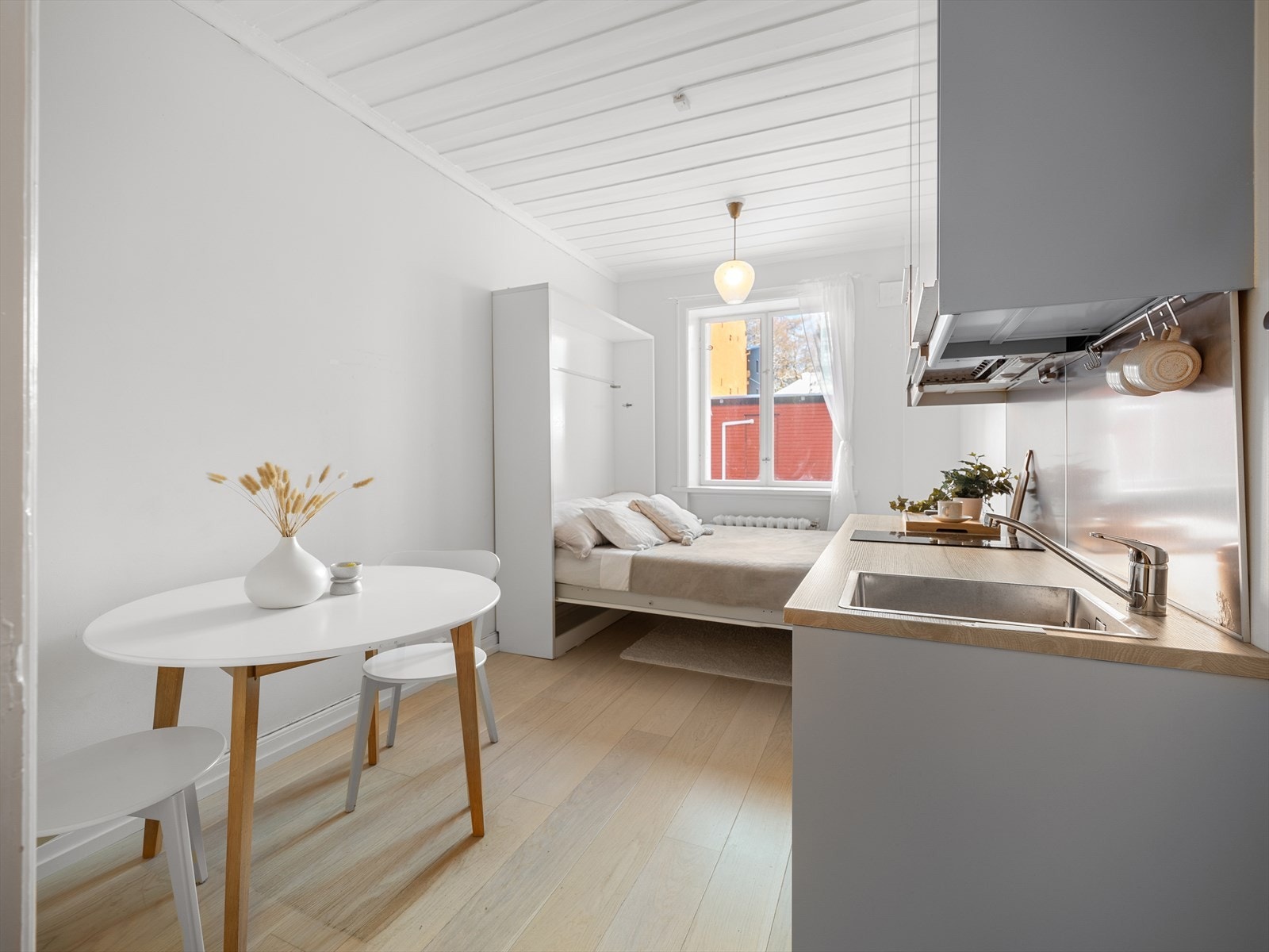 Velkommen til Thereses gate 35B, presentert av Nordvik Bolig avd. Bislett ved Hanna Skiaker, tlf. 93 00 00 35. Foto: Magnus Bjørnerud. Galleribilde