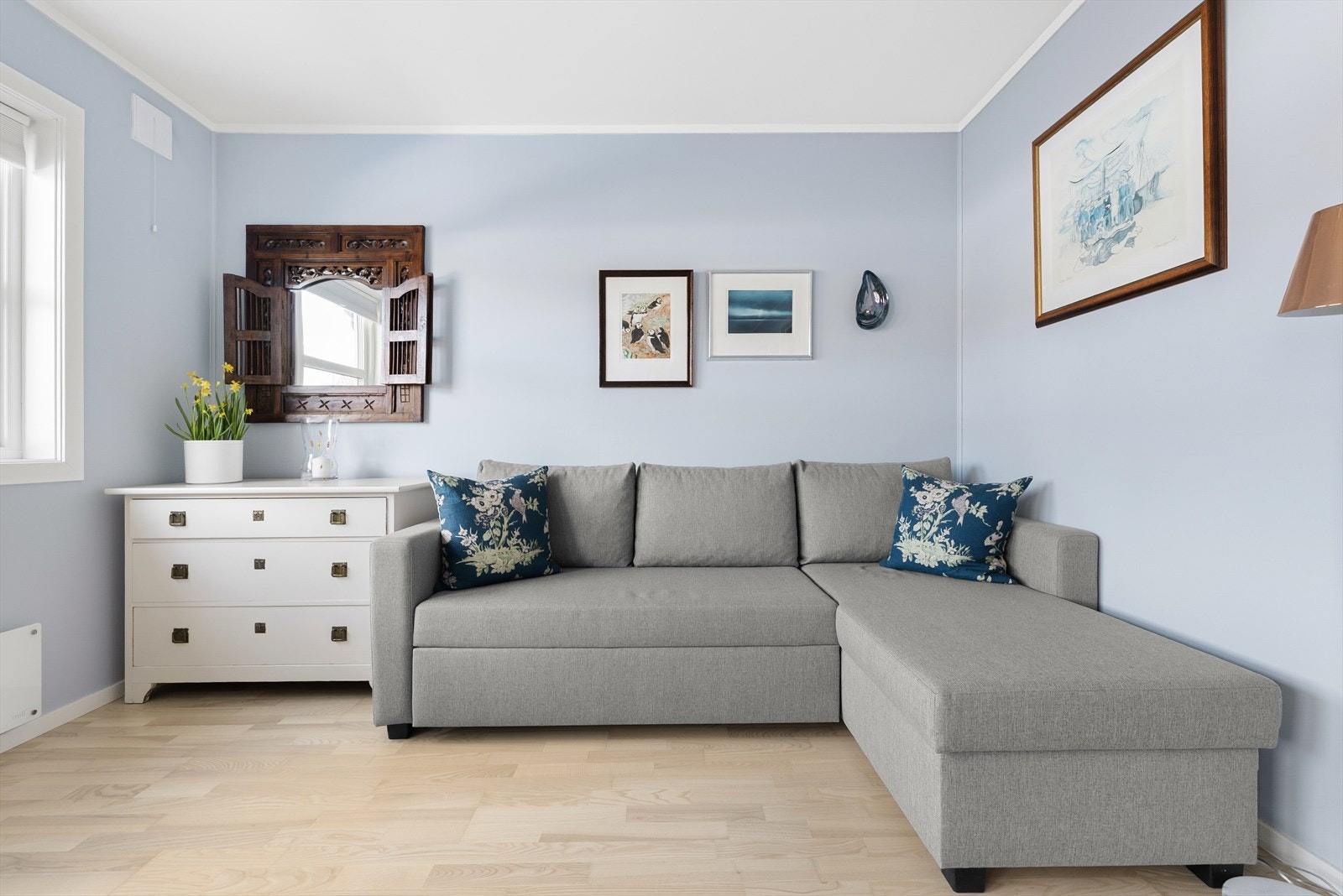 Her har man muligheten til å innrede etter behov, om det er gjesterom, hjemmekontor eller en ekstra stue. Galleribilde