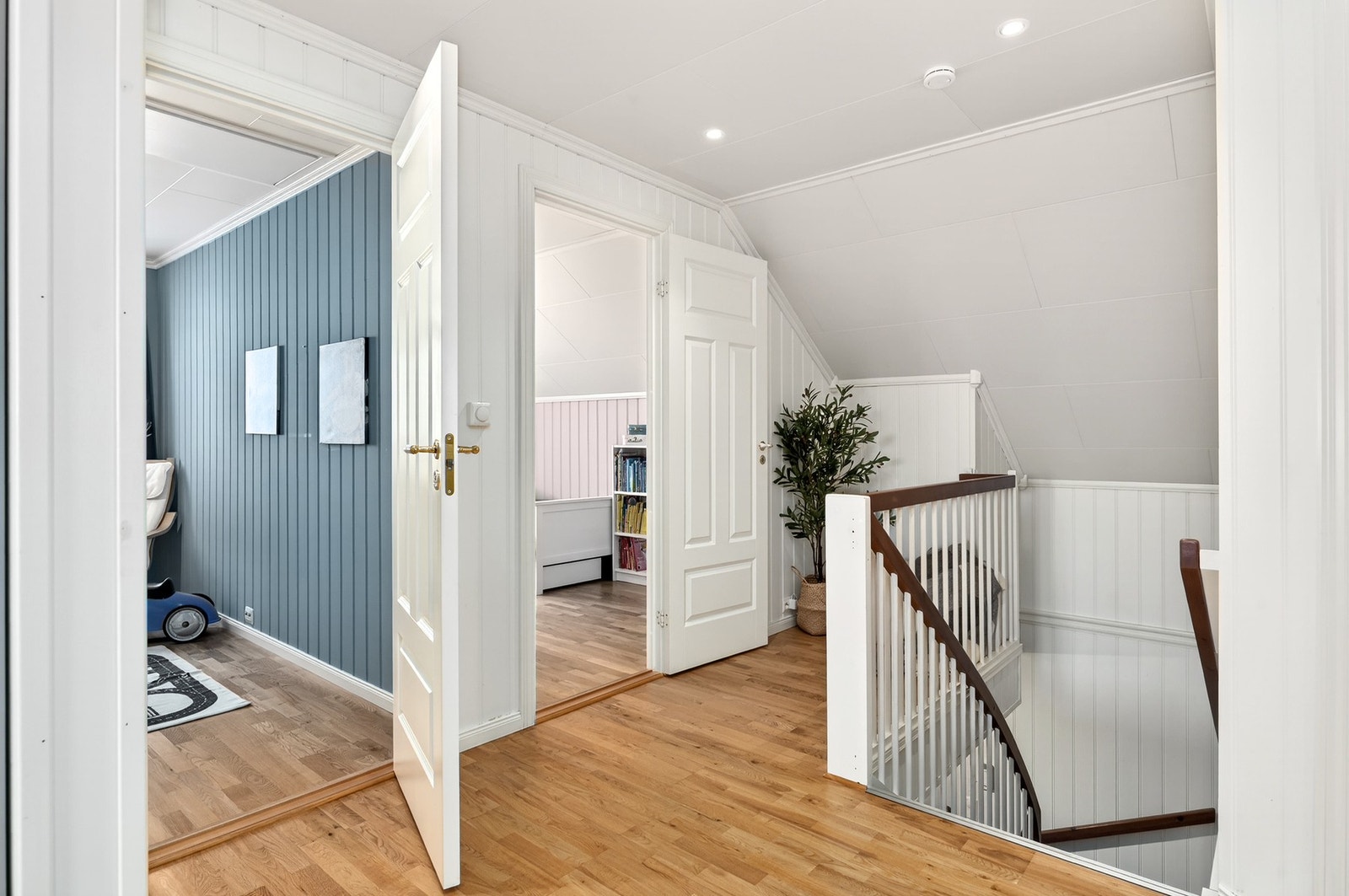 I 2. etg. er det hele 5 soverom Galleribilde