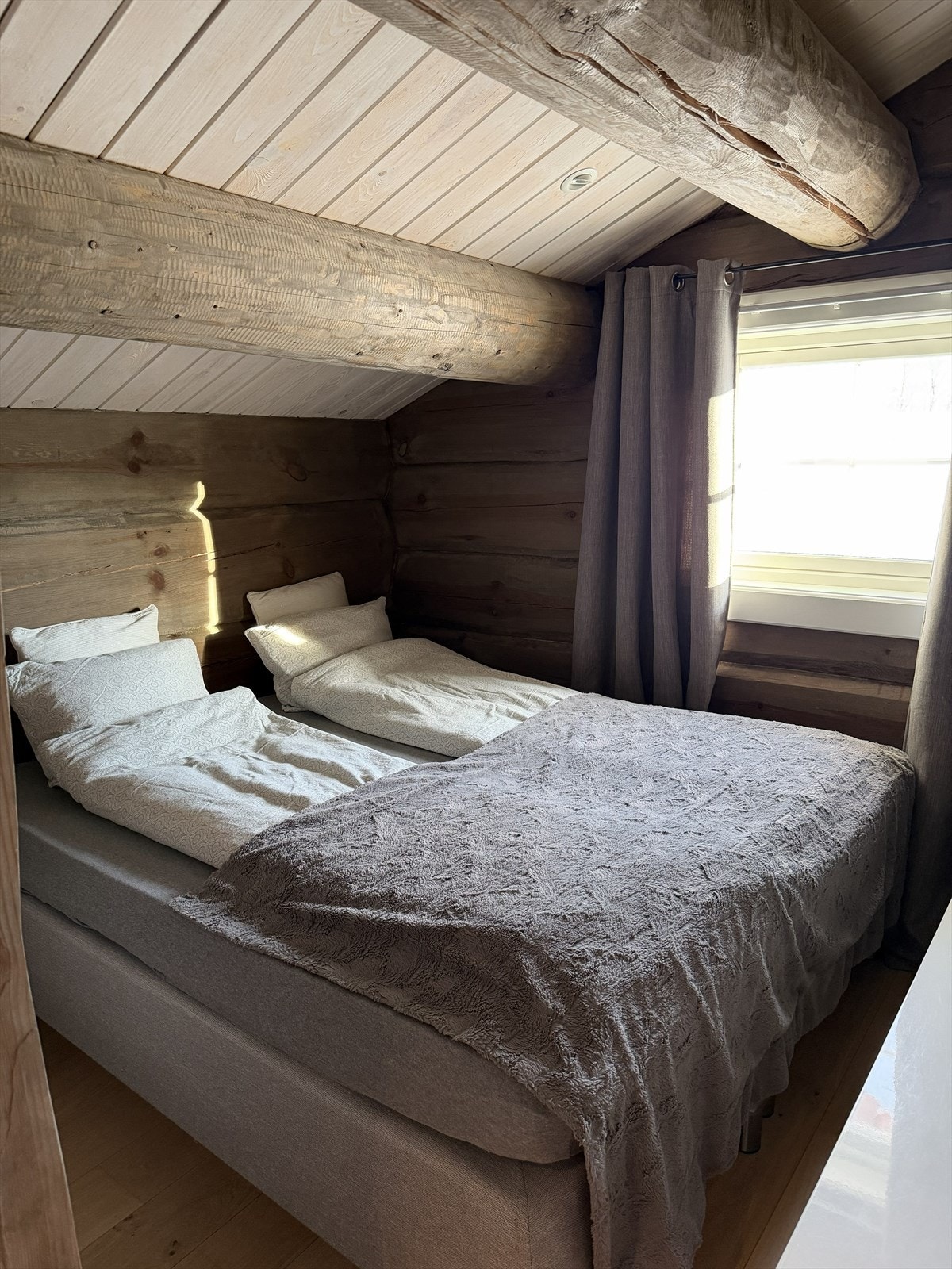 ... alle med god plass til dobbeltseng. Galleribilde