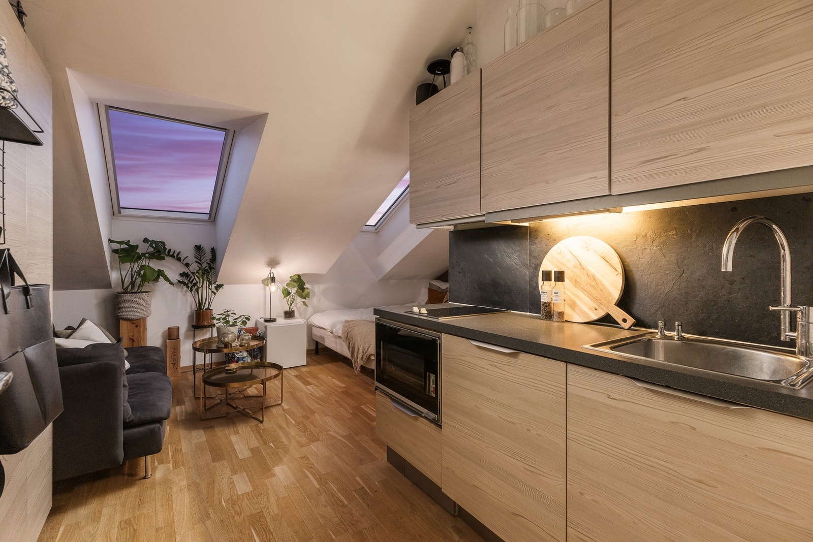 Leiligheten har en praktisk hybeldel som gir mulighet for skattefrie inntekter. Galleribilde