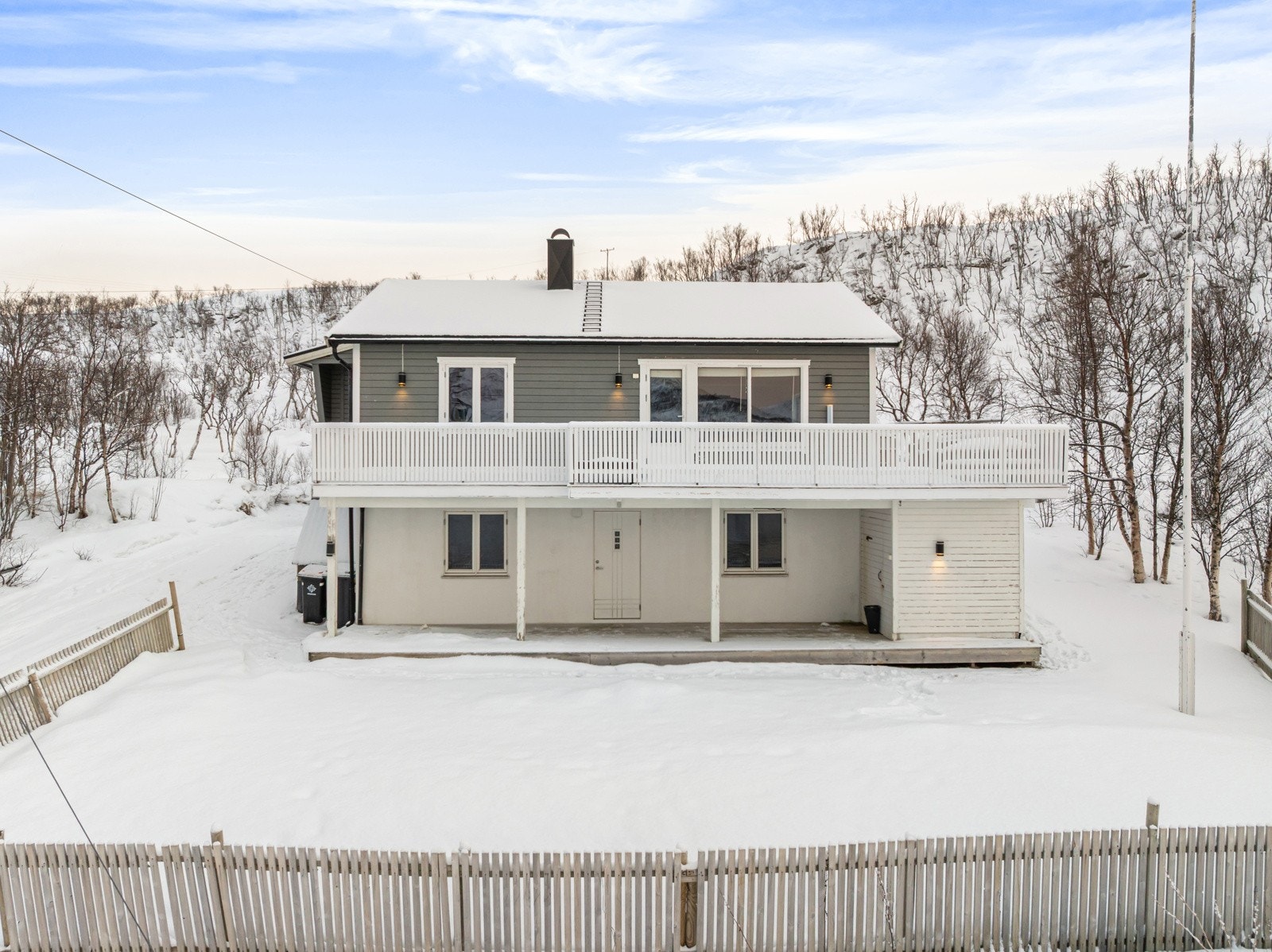 Kort vei til butikk, skole og barnehage. Galleribilde