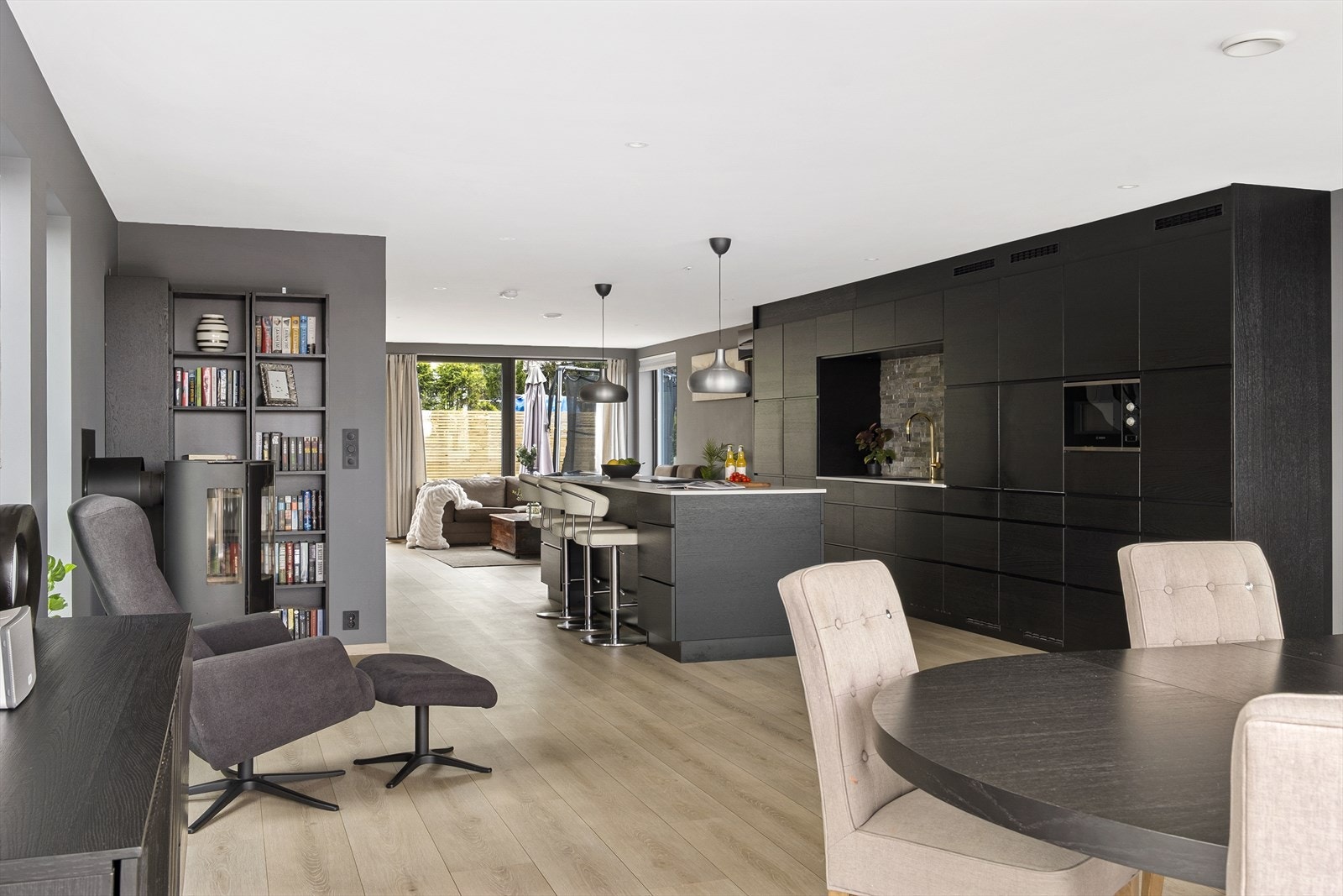 Moderne kjøkken fra Kvik. Galleribilde