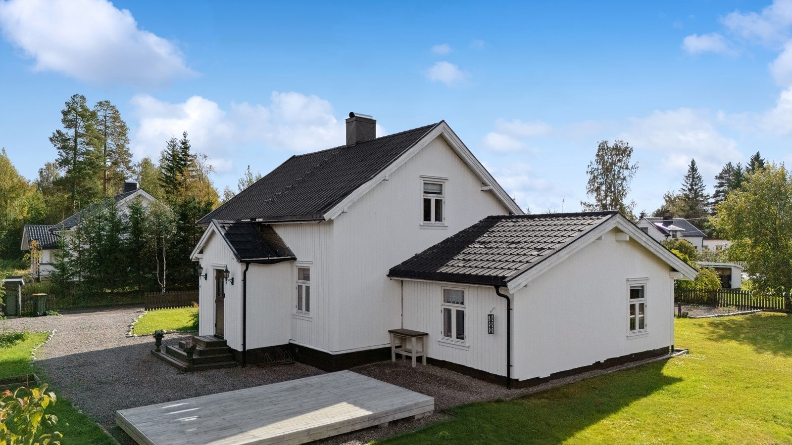 Man ønskes velkommen ved et hyggelig vindfang. Galleribilde