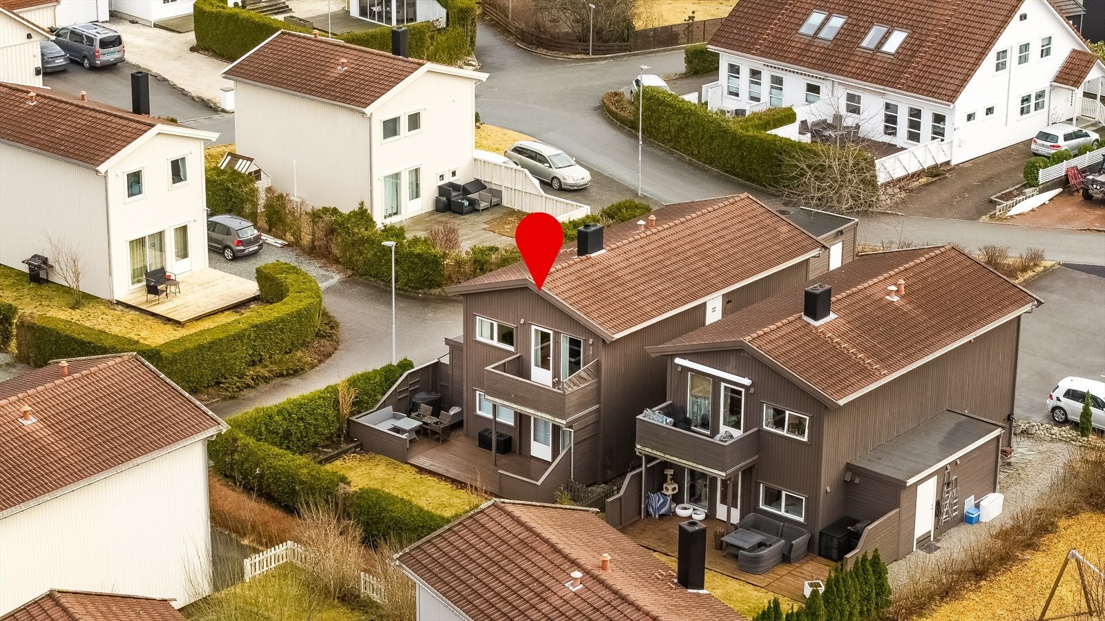 Velkommen til Kalamyrveien 61 b - Presenteres av EiendomsMegler 1 | Helge Stangeland Fotograf: Truls Schaal Galleribilde