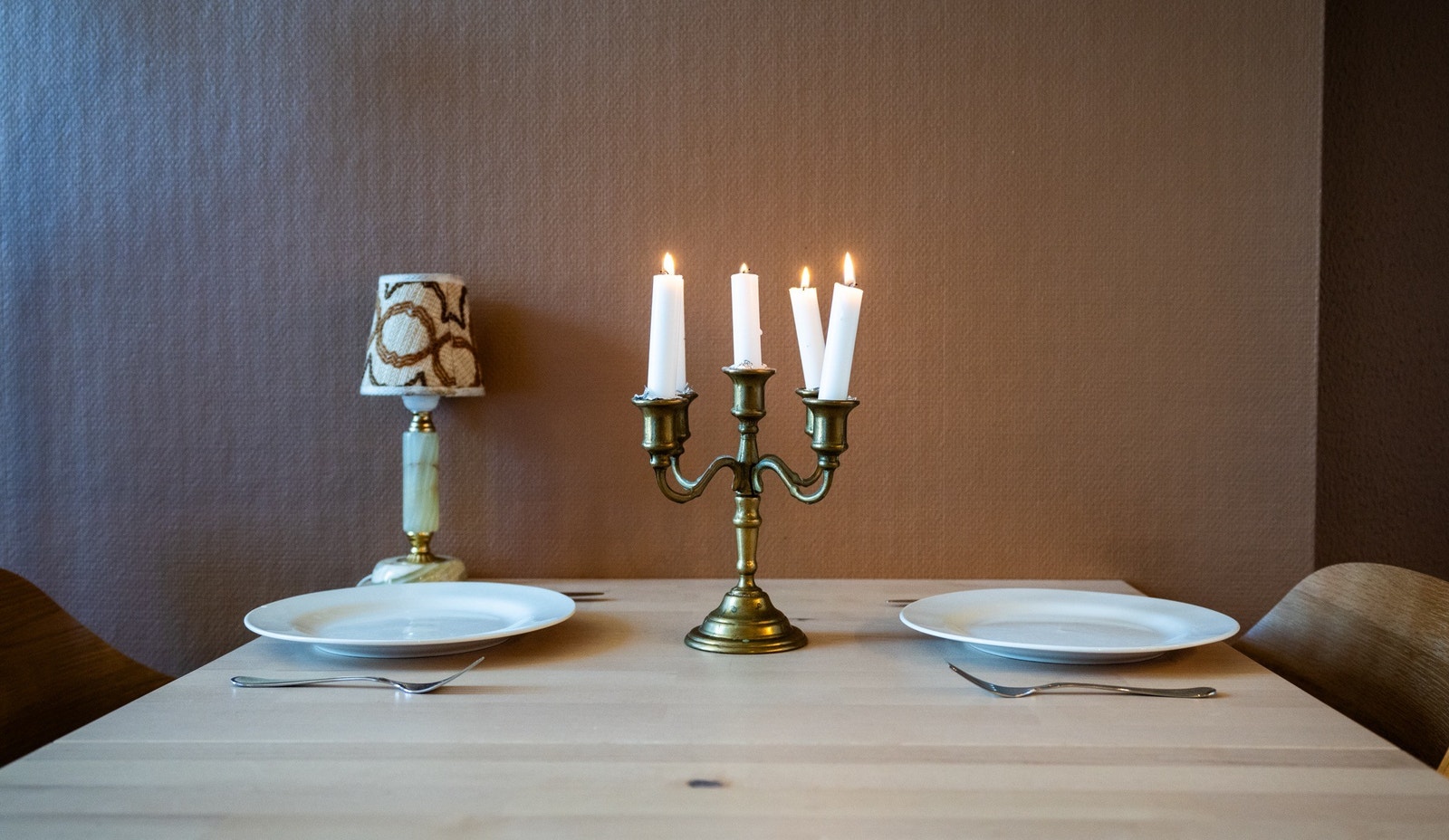 Koselig spiseplass med plass til samboer, kjæreste eller venn! Galleribilde