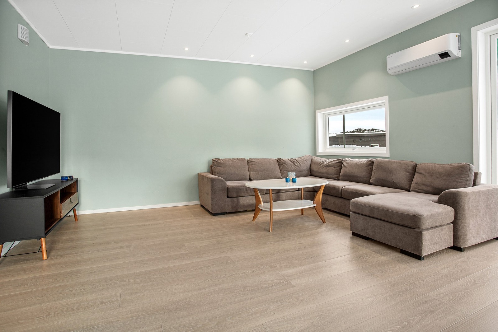 Oppvarming med varmepumpe gir en komfortabel innetemperatur året rundt Galleribilde