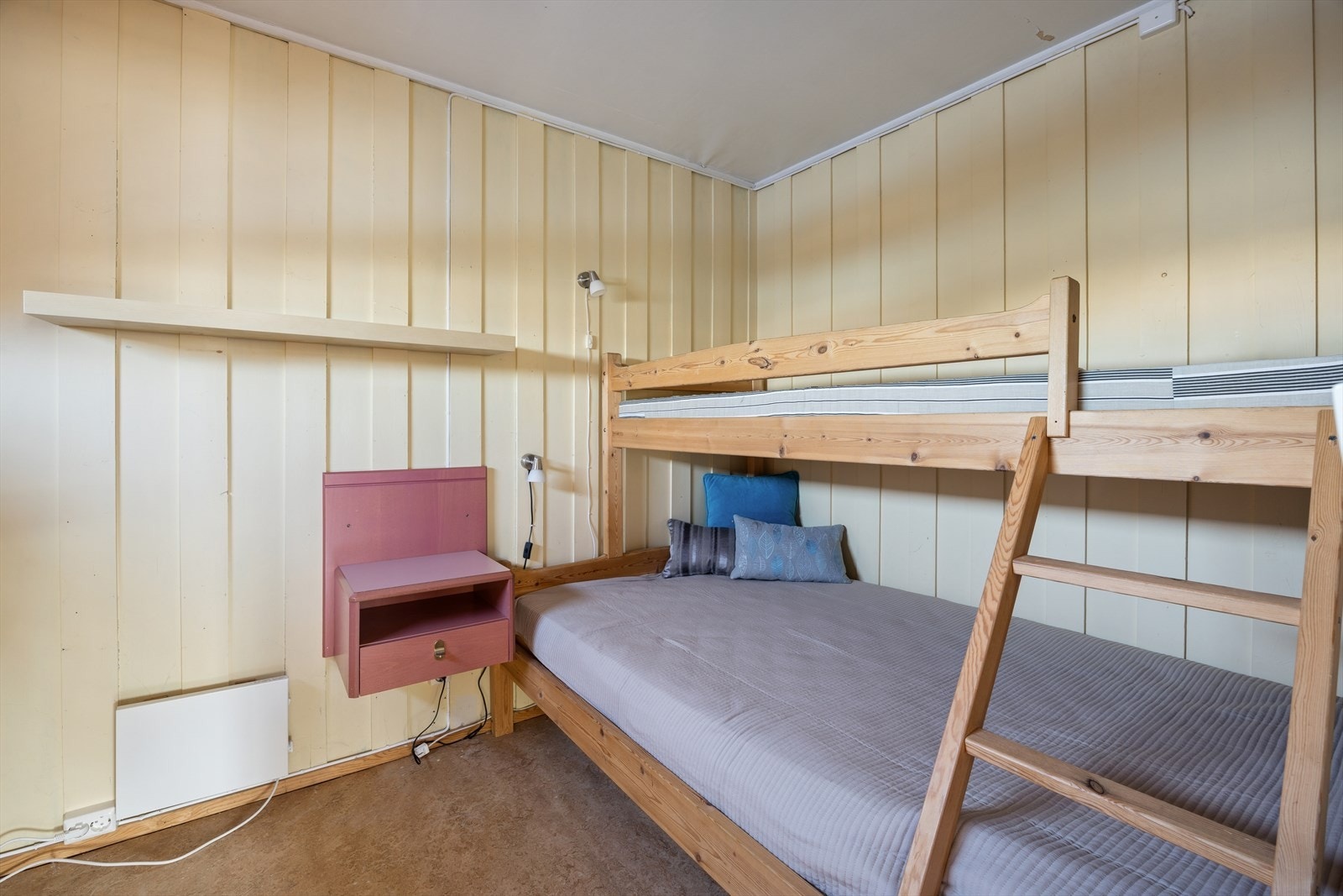 Fritidsboligen har to soverom. Galleribilde