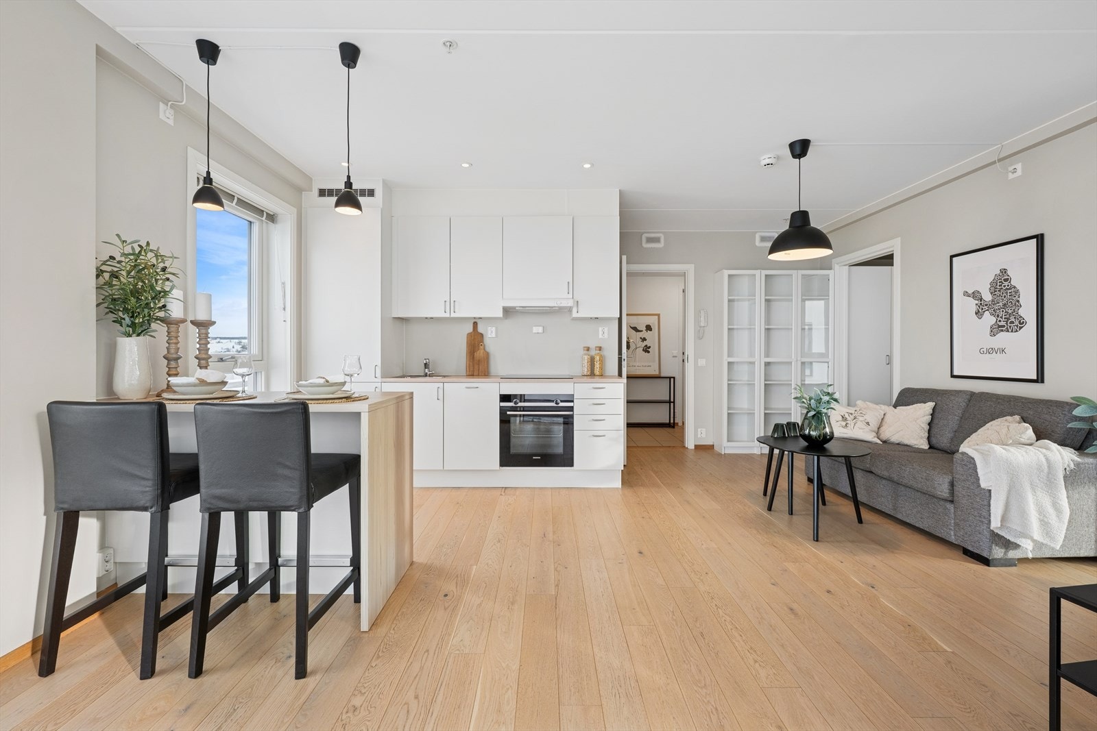 Ibsens gate 2 presenteres av Christian Kihle v/ Dnb Eiendom. Galleribilde