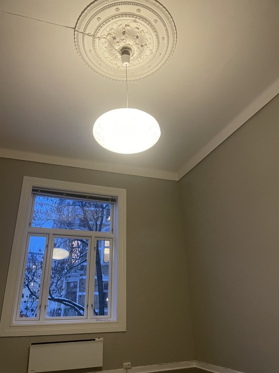 God takhøyde med takrosett Galleribilde