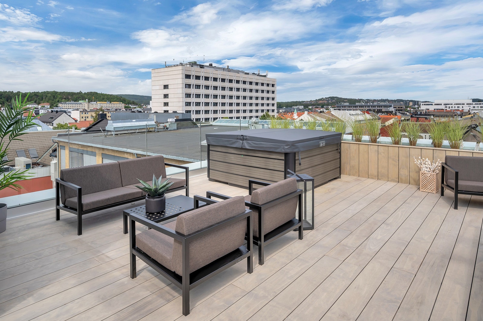 Ta kontakt med megler for visning. Galleribilde