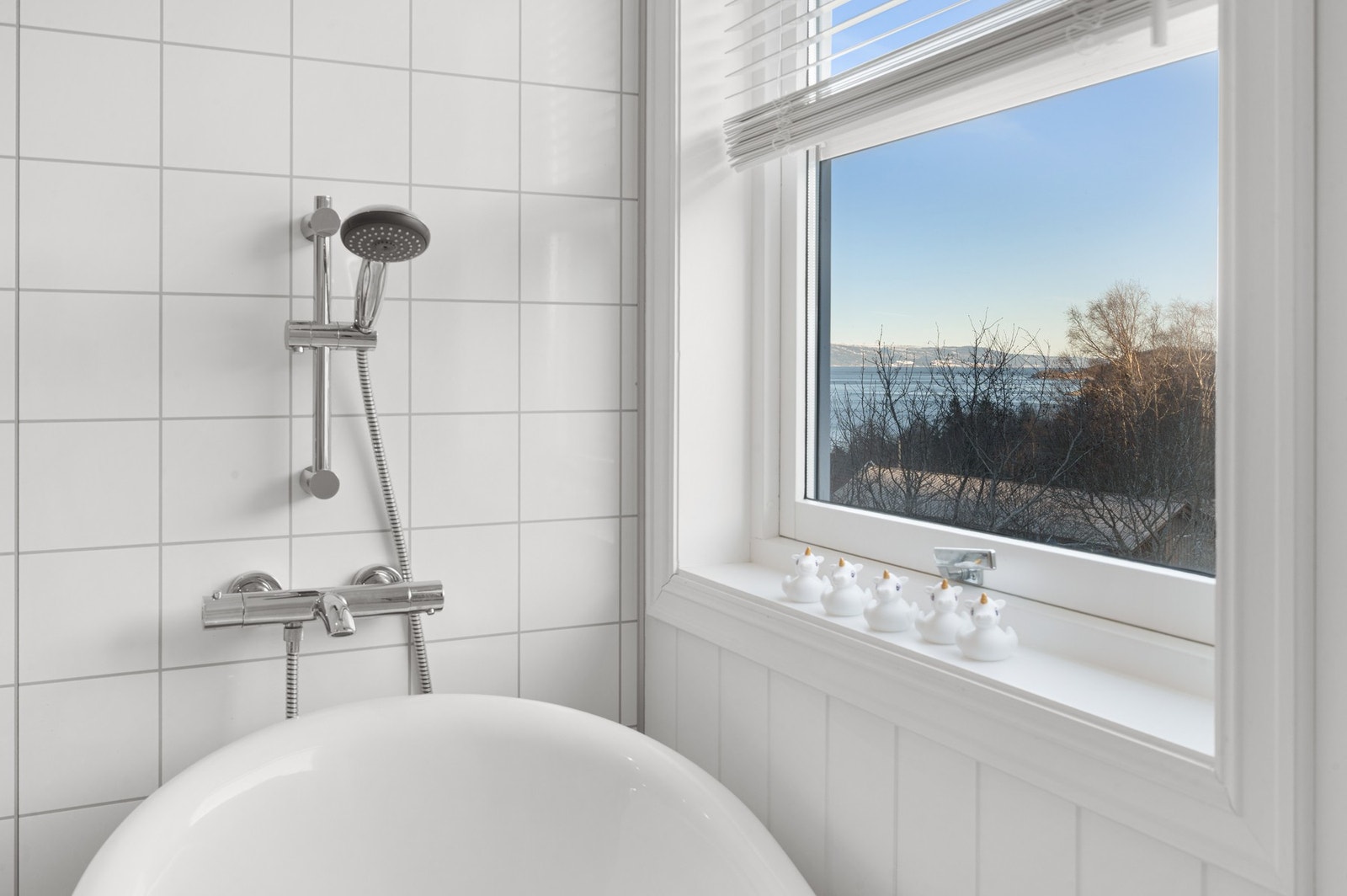 Baderom loftetasje ble oppusset i 2012 Galleribilde