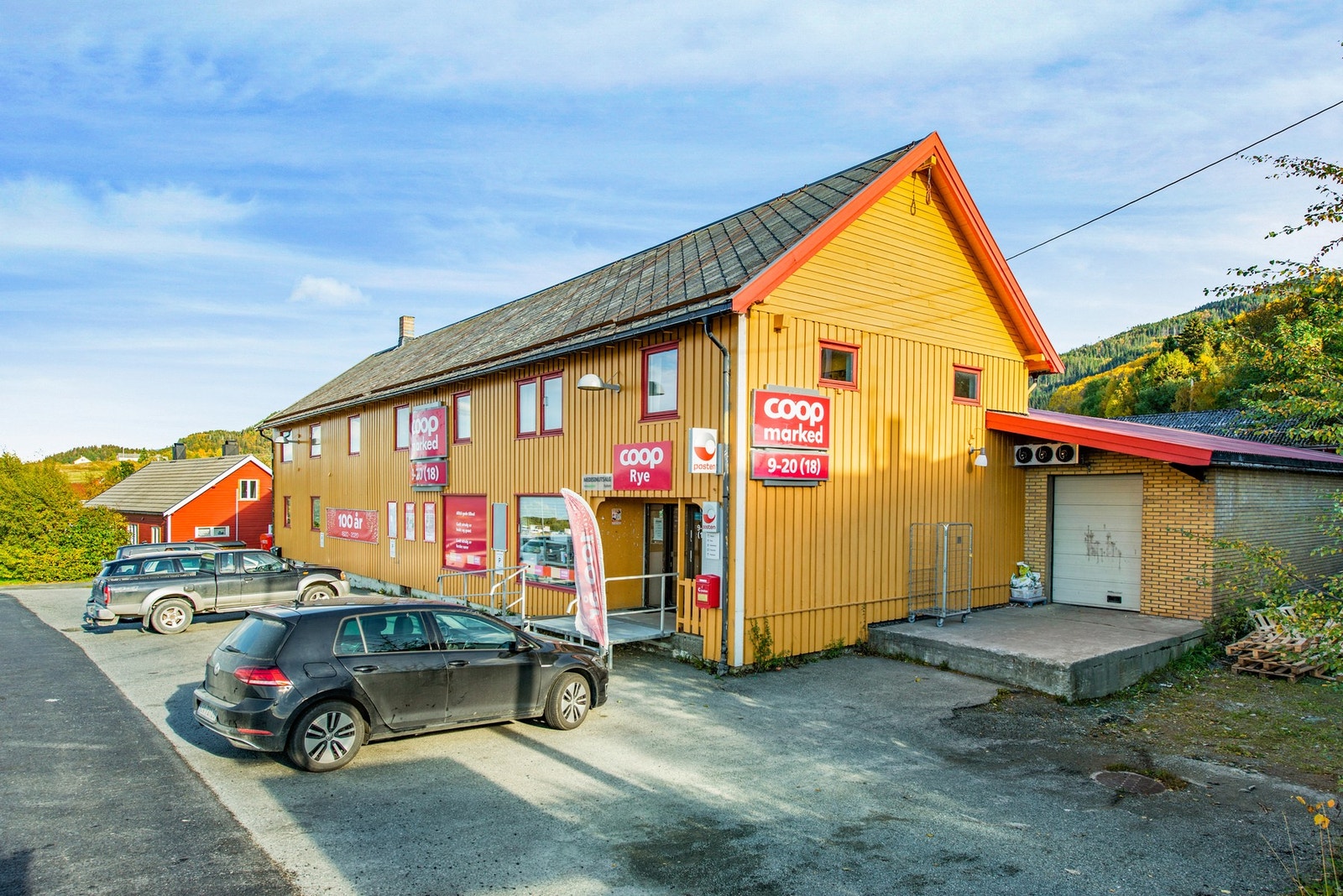 På Rye ligger Coop Marked 2 km unna boligen. Galleribilde