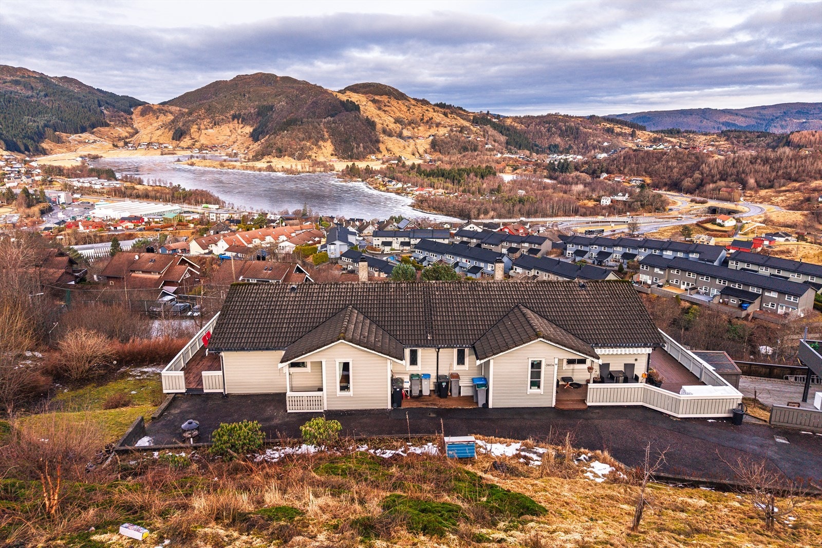 Her ligger du fritt til med vidstrakt utsikt Galleribilde