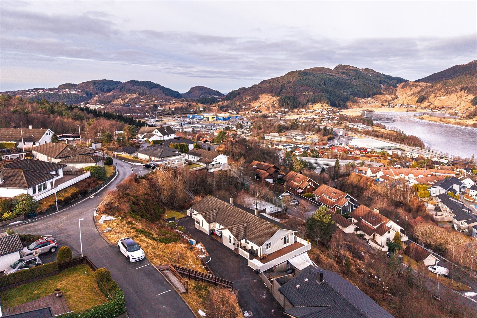 Kort gangavstand til bussholdeplass Galleribilde