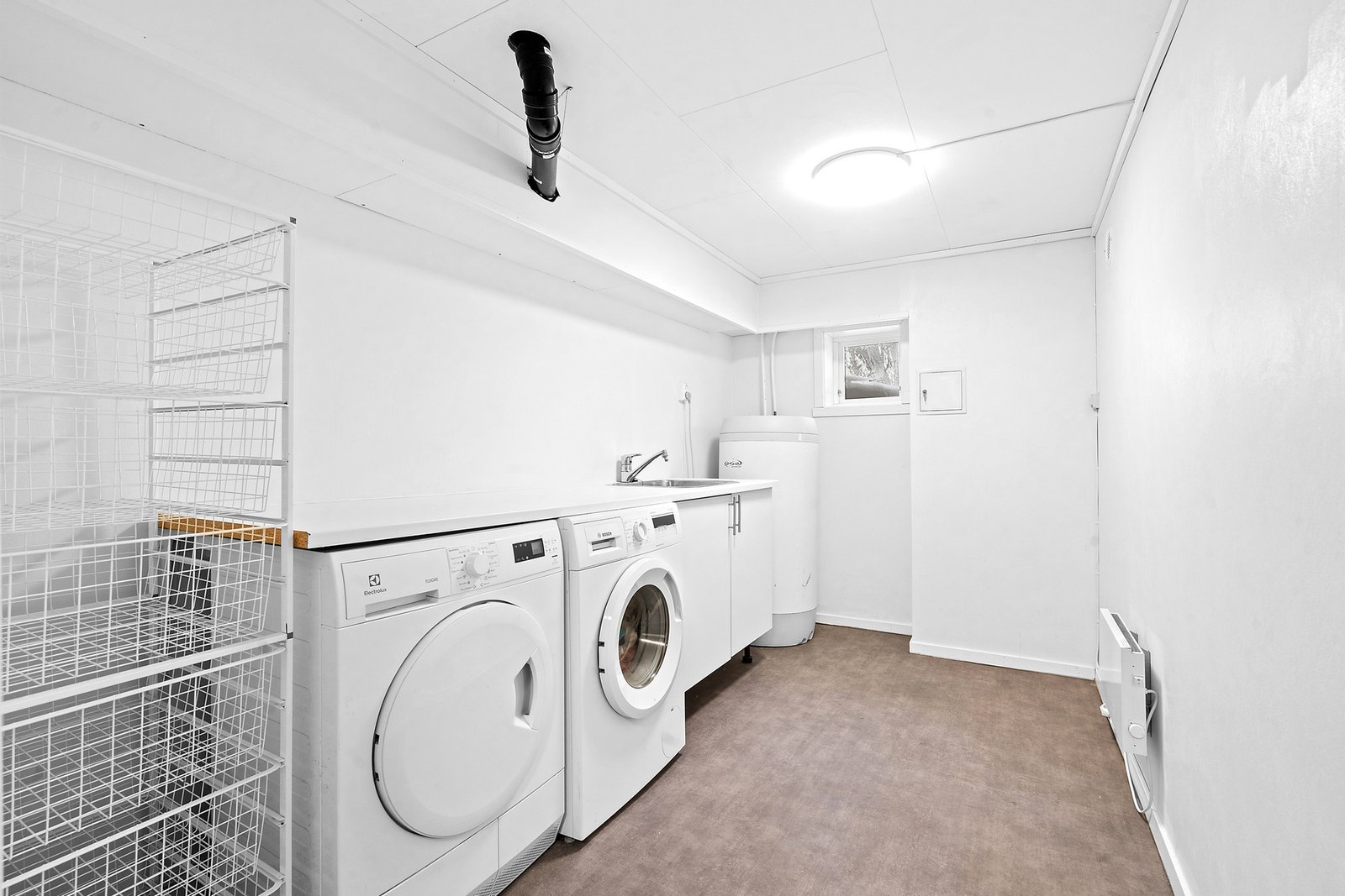 Kjeller - Vaskerom Galleribilde