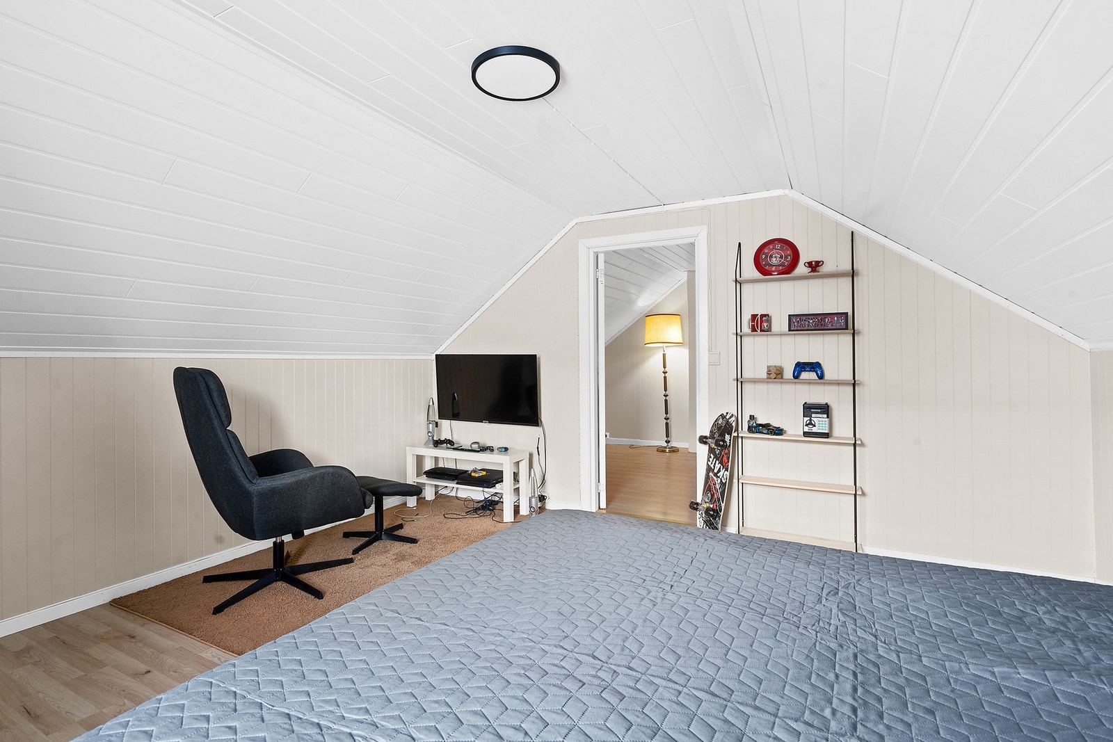 Soverom på loft Galleribilde