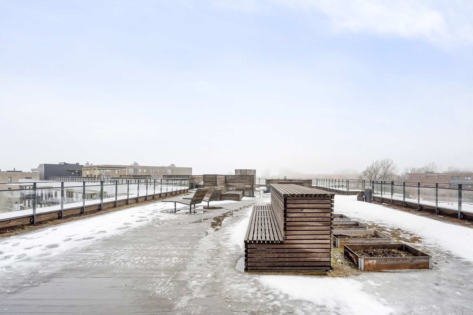 Sameiet har en stor felles takterrasse som beboerne fritt kan benytte. Galleribilde