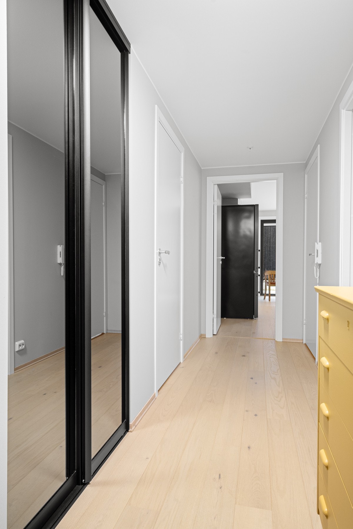 Velkommen inn. Galleribilde