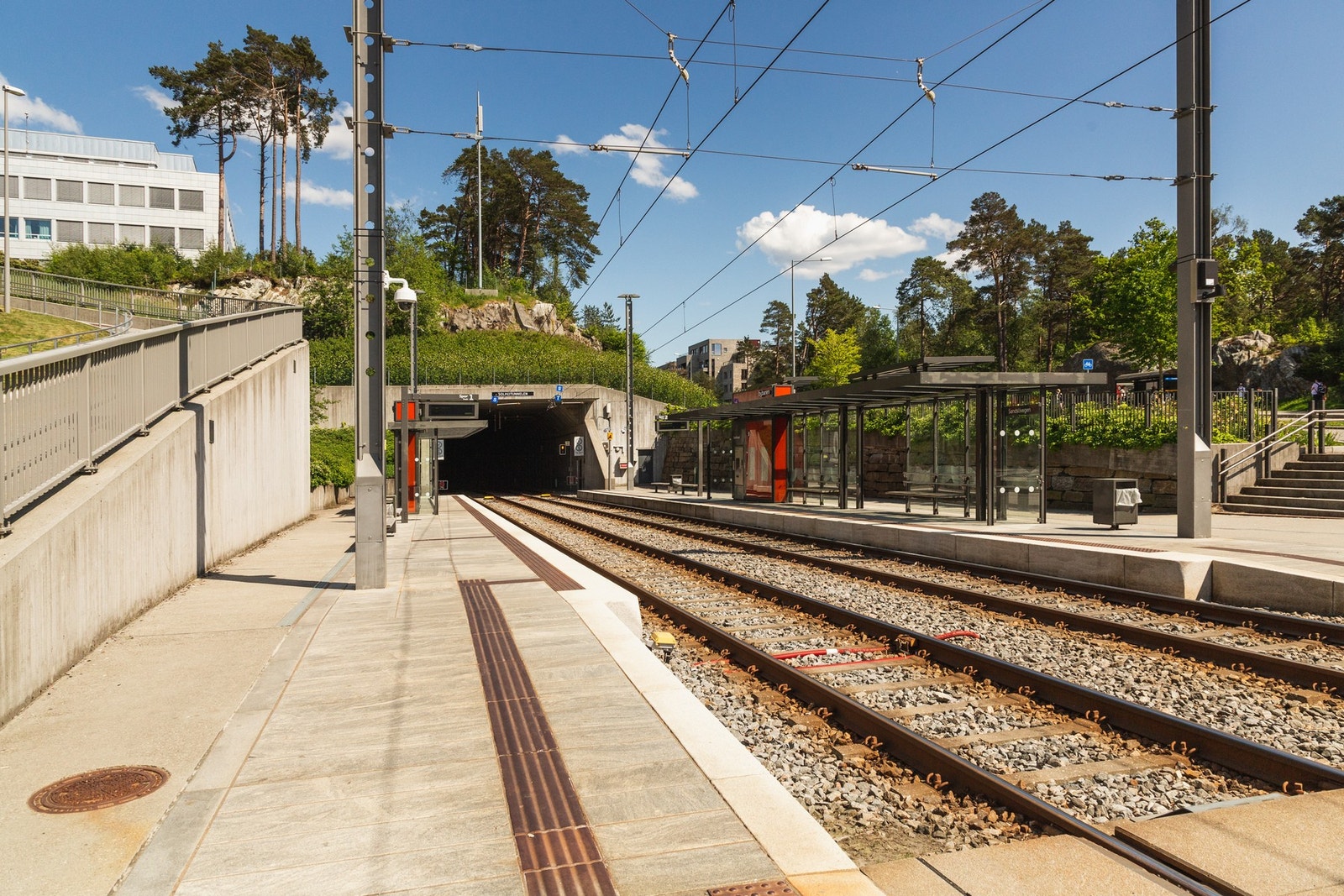 Kun på 2 stk. bybanestopp kommer man seg til Lagunen. Galleribilde