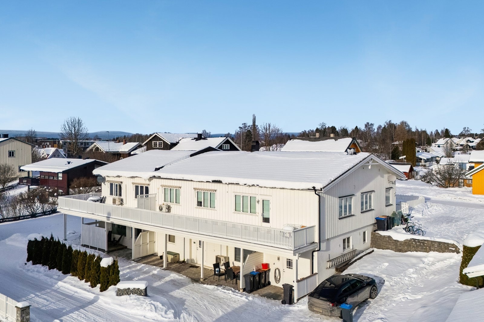 Oversiktsbilde som viser eiendommens plassering i nabolaget. Galleribilde