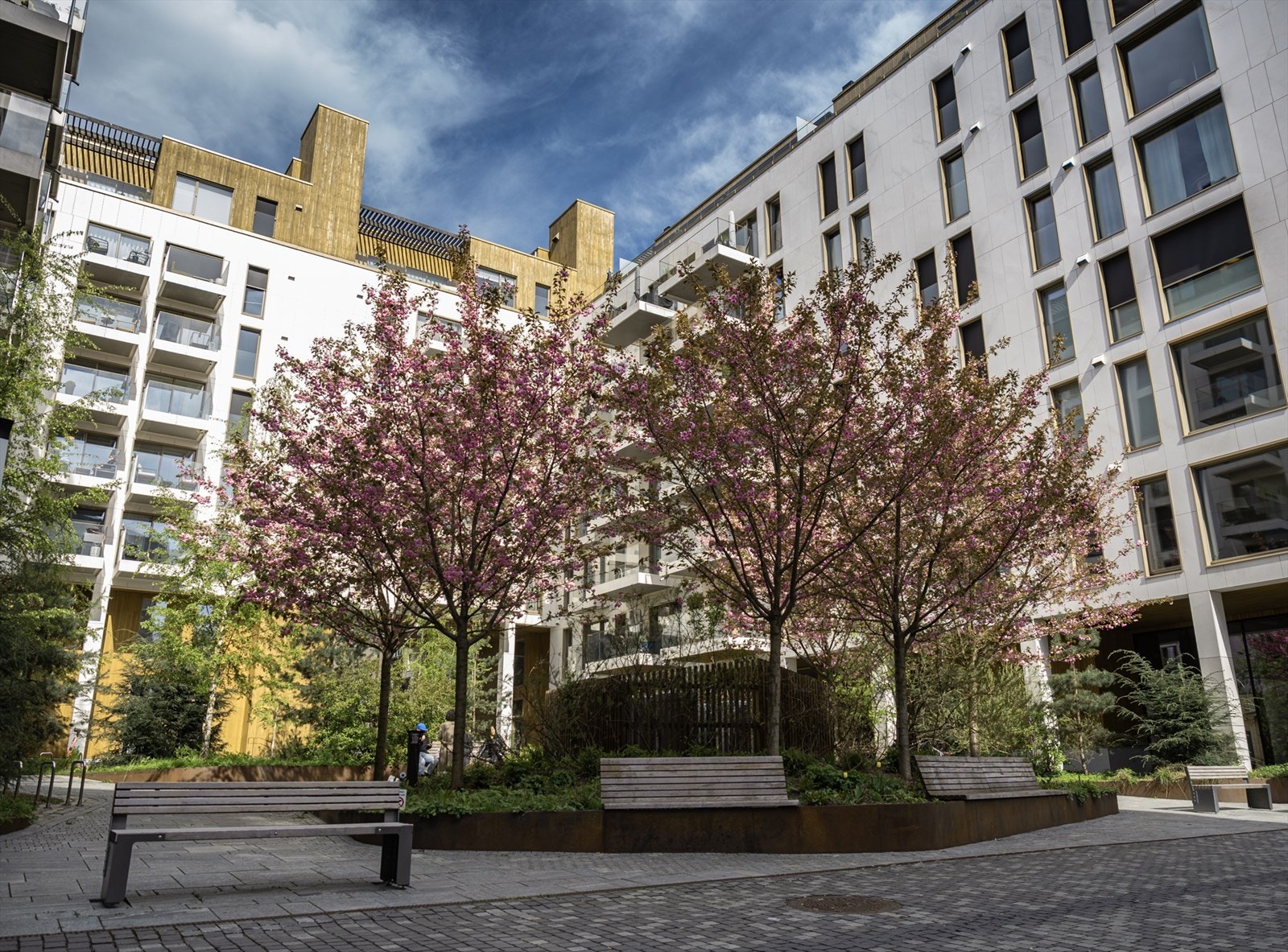Eksklusivt nabolag med nydelige fellesarealer og spennende arkitektur Galleribilde