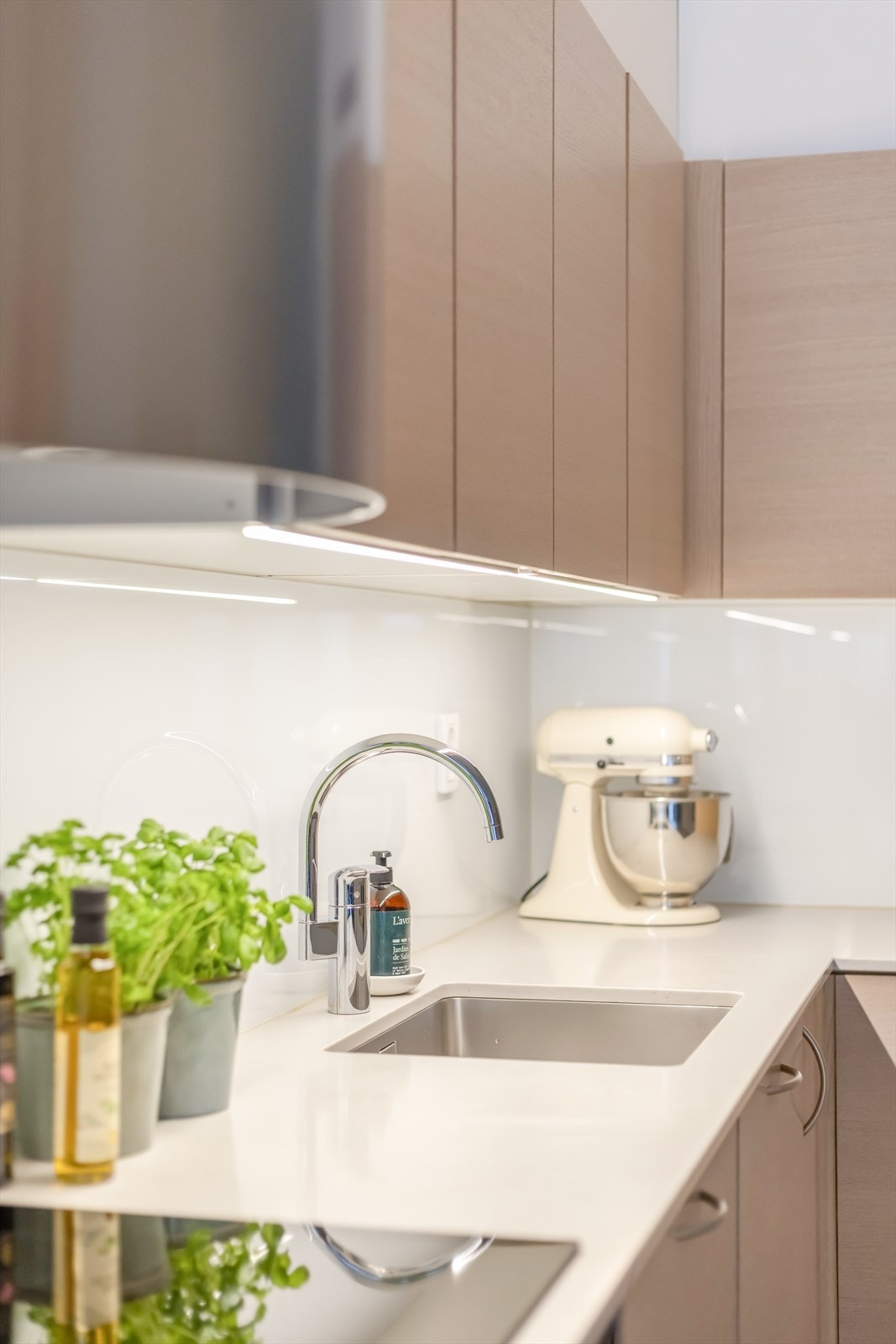 Høy kvalitet og svært gode materialer er brukt i hele boligen Galleribilde