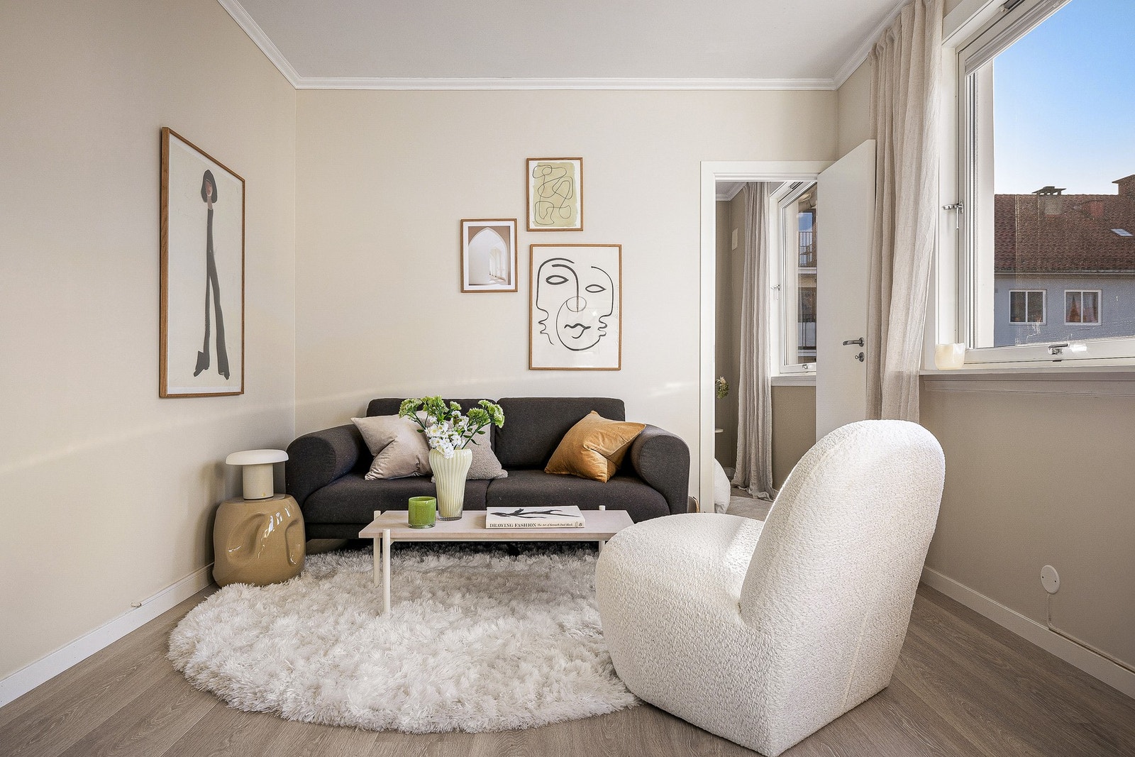 Borettslaget har lave felleskostnader med alt utenom strøm og innboforsikring inkludert Galleribilde