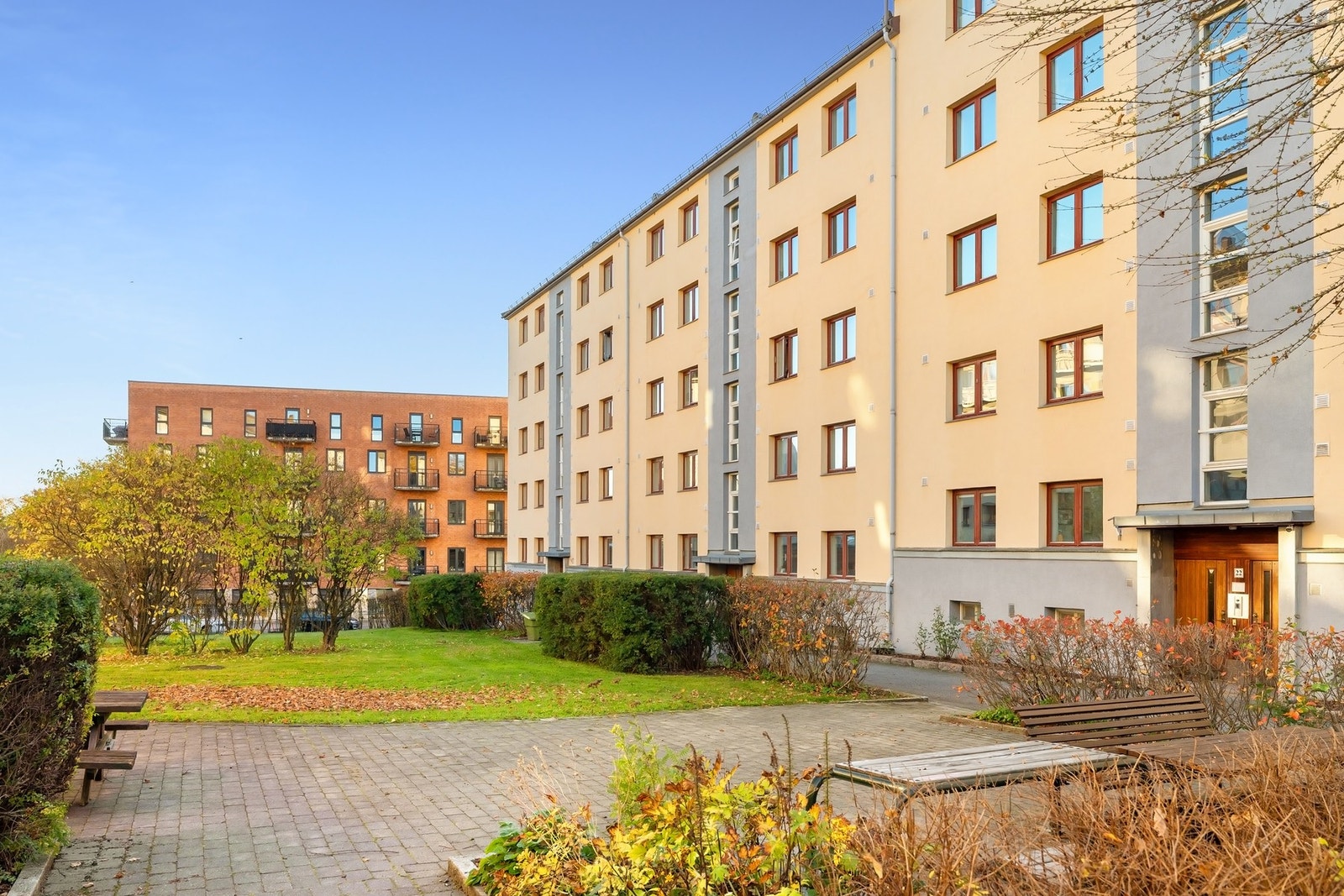 Hyggelig og veldrevet borettslag med god vedlikeholdshistorikk. Galleribilde