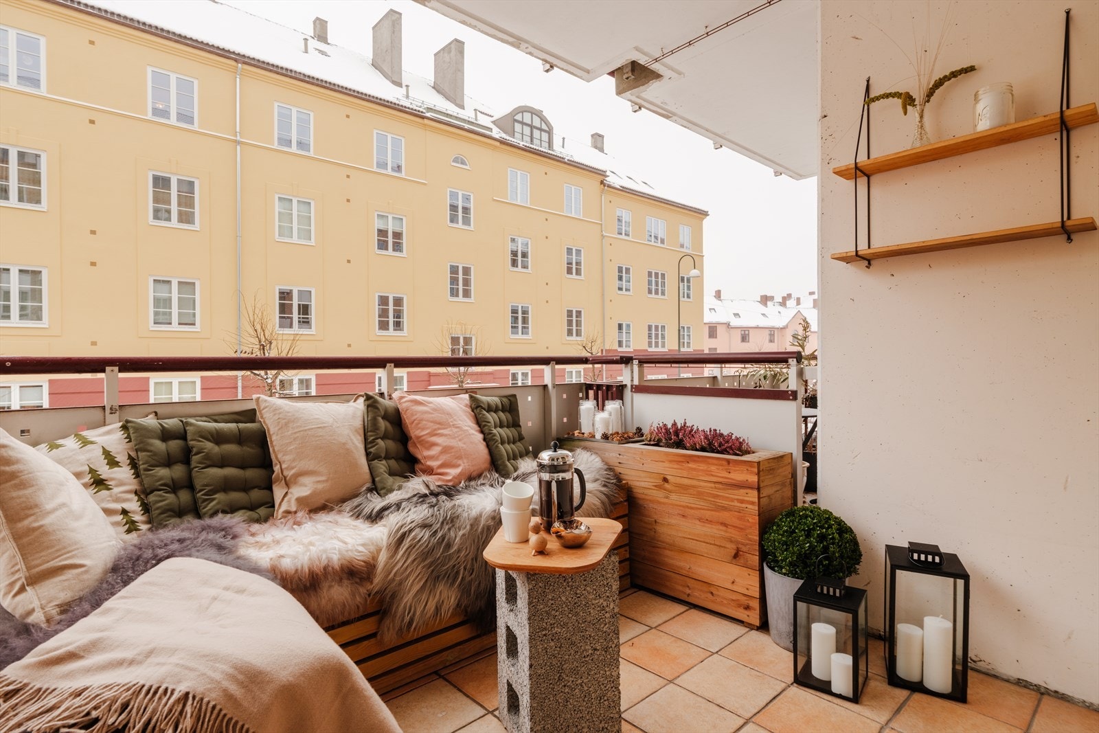 En sjarmerende og skjermet 3-roms med balkong og parkering i hjertet av Sagene. Galleribilde