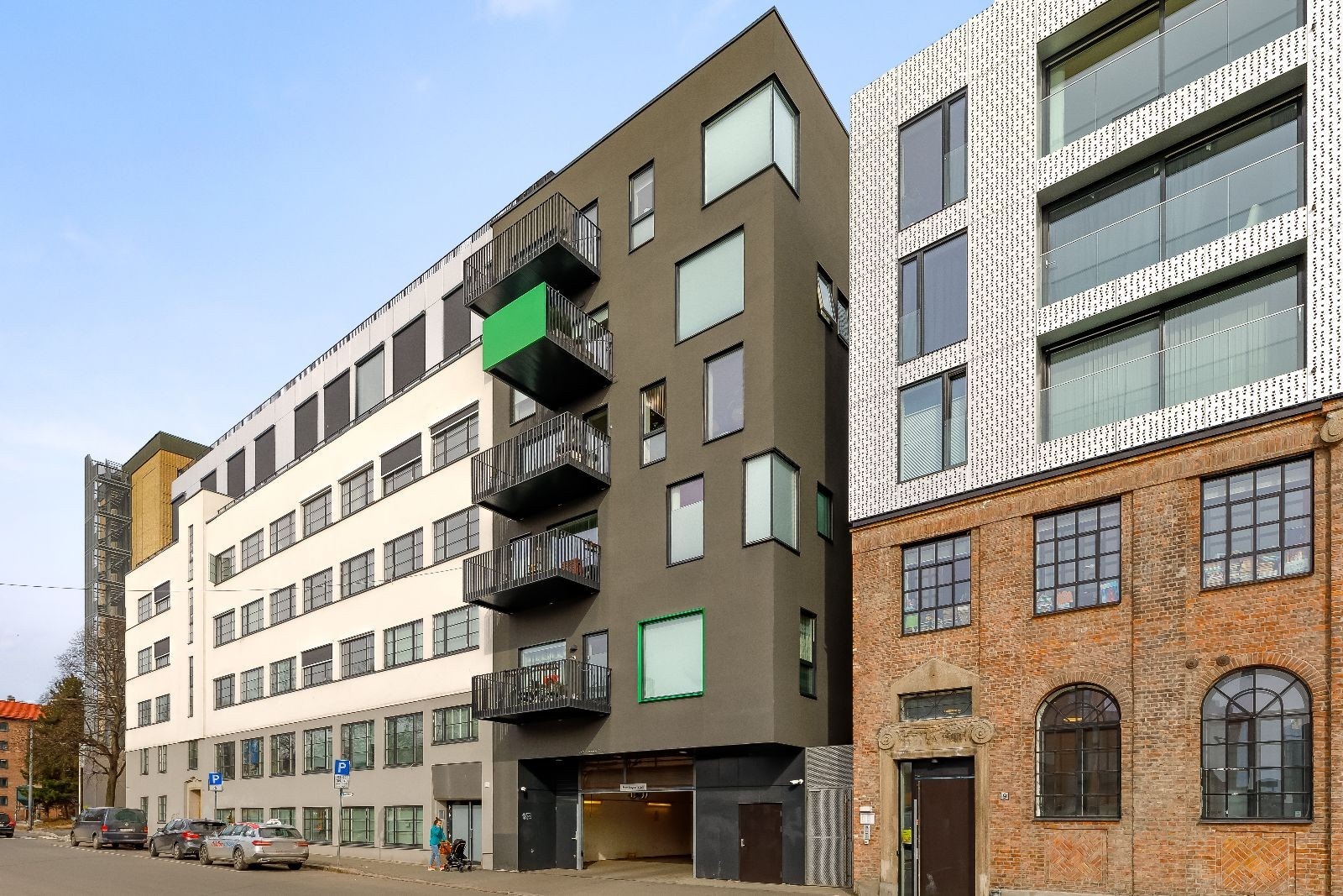 Fasade- leiligheten ligger i 4.etg Galleribilde