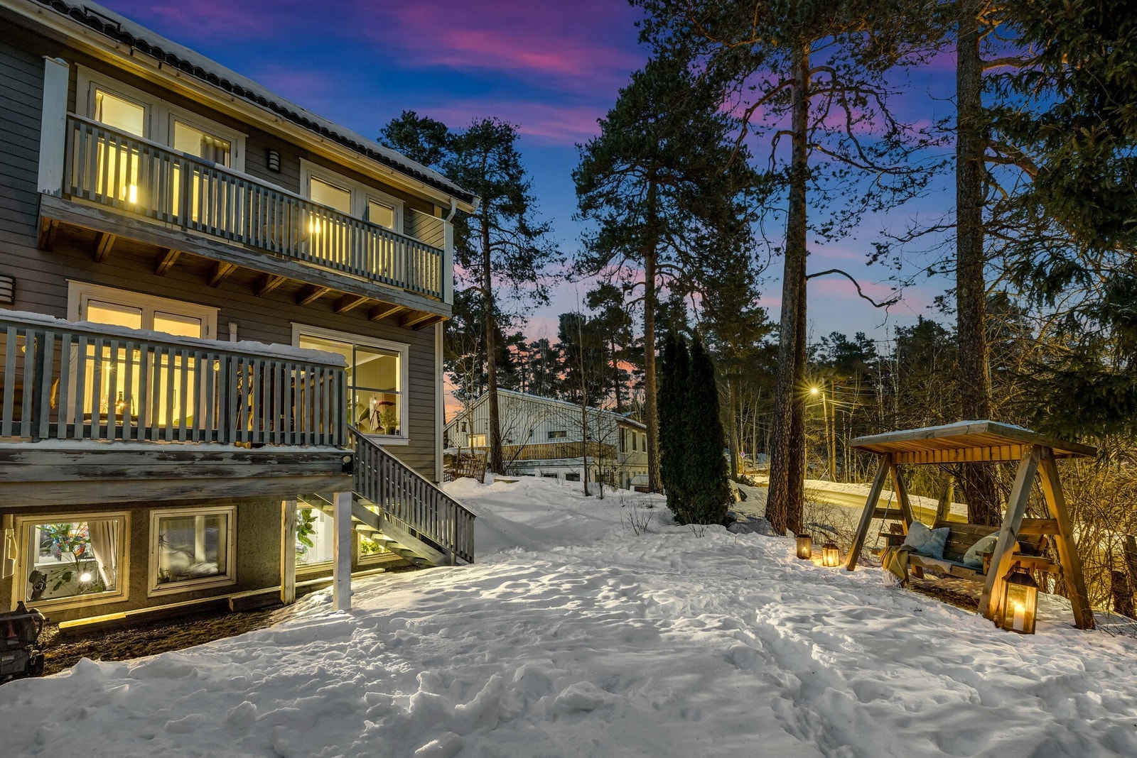 Her kan barna leke fritt, hunden løpe løs og du selv nyte stillheten mellom trærne. Galleribilde