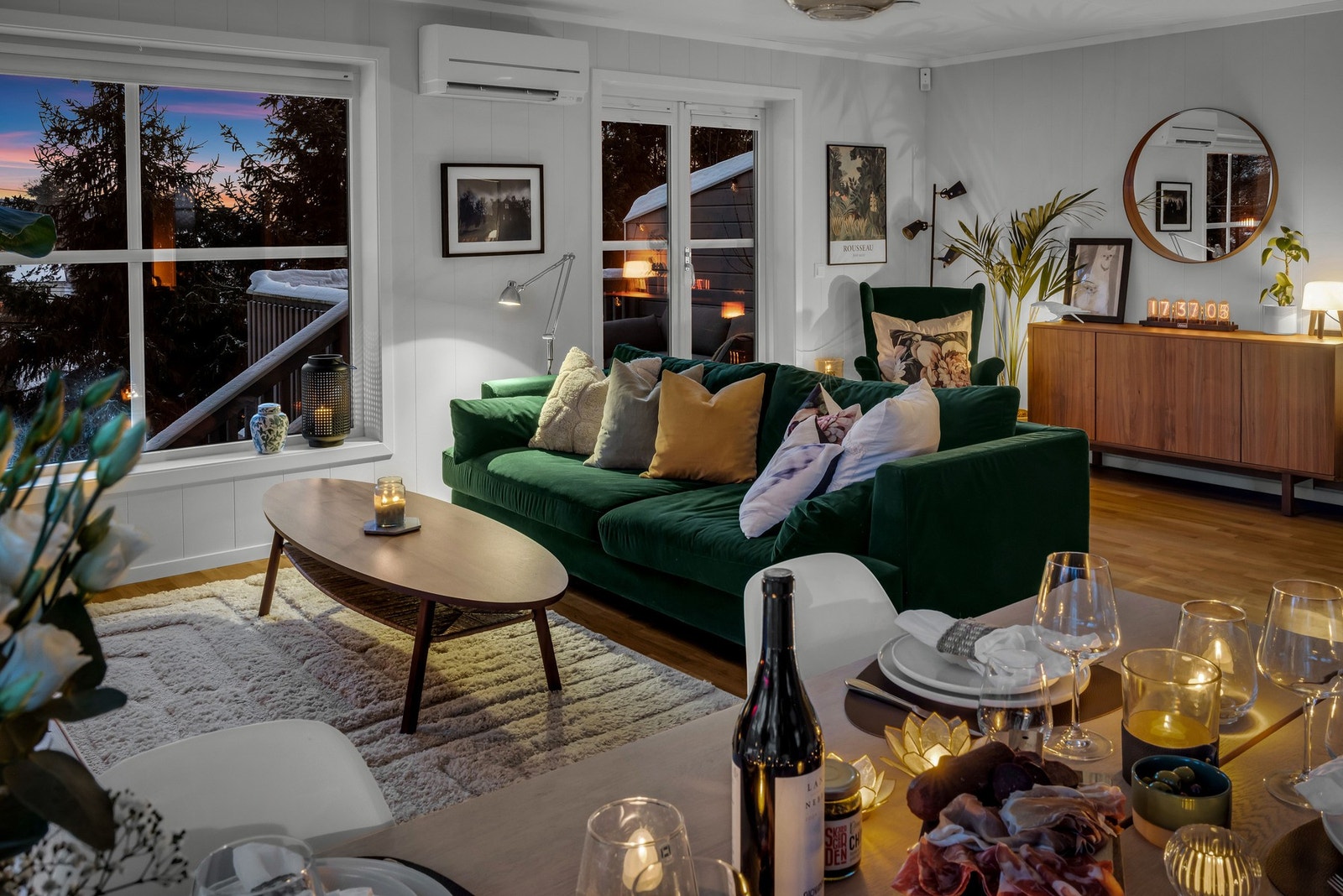 En stue for både fest og hverdag. Galleribilde