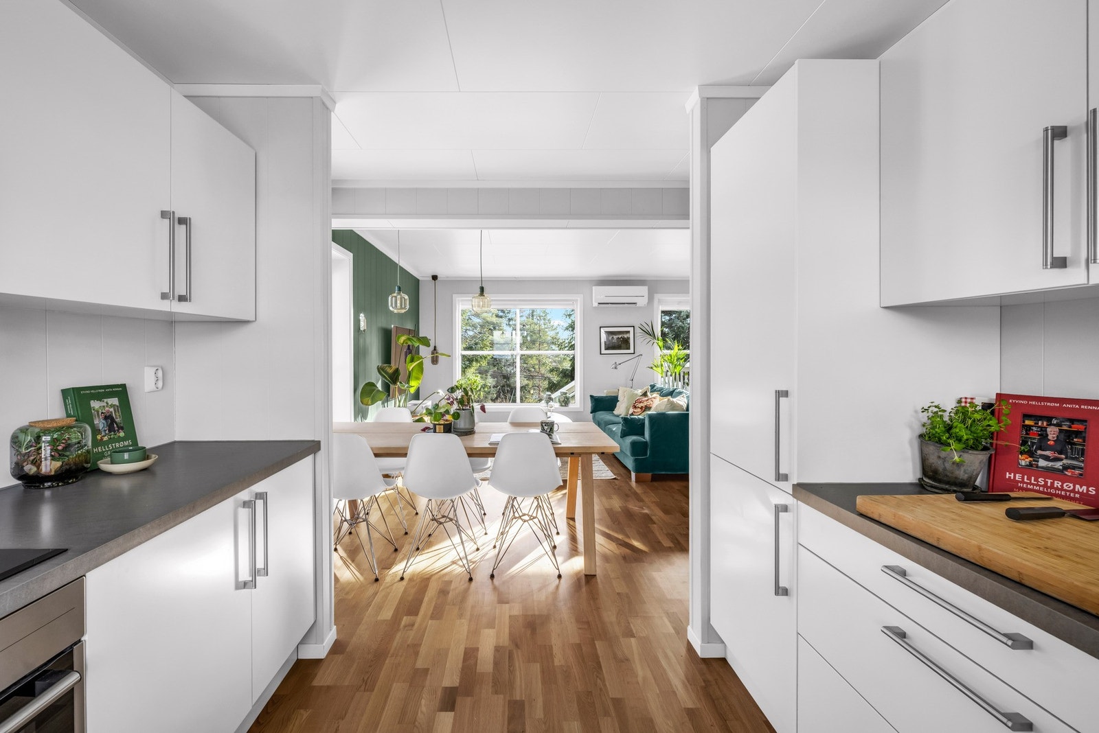 Her kan man kokkelere samtidig som man underholder gjestene! Galleribilde