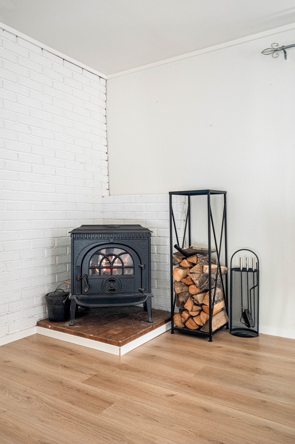 Koselig vedovn for kalde vinterkvelder! Galleribilde