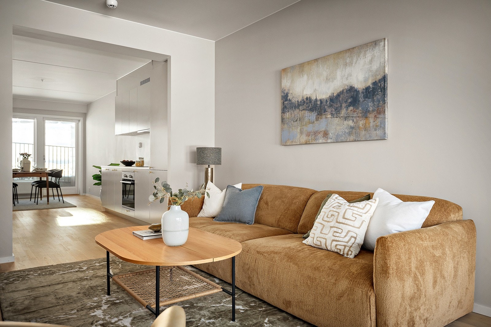 Velkommen til Swixgata 14! - presentert av Henry Ryberg Pedersen v/OBOS Eiendomsmeglere. Foto: Foto: Kristyna Hodakova/Diakrit. Galleribilde