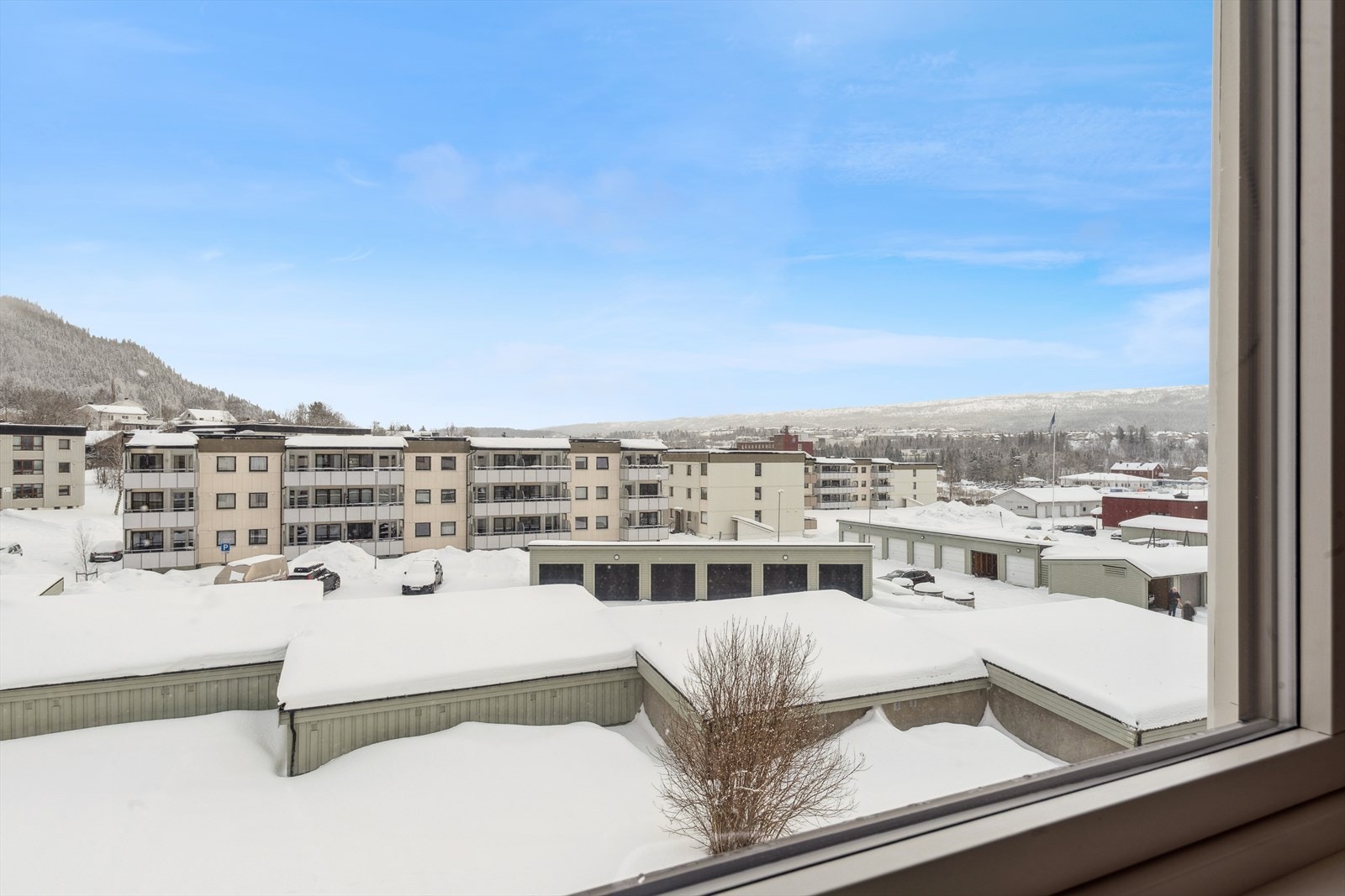 For den turglade er det kort vei til Selfors-lia og populære turområder som Varmosletta, Tjuvtrappa og Risfjellet. Galleribilde