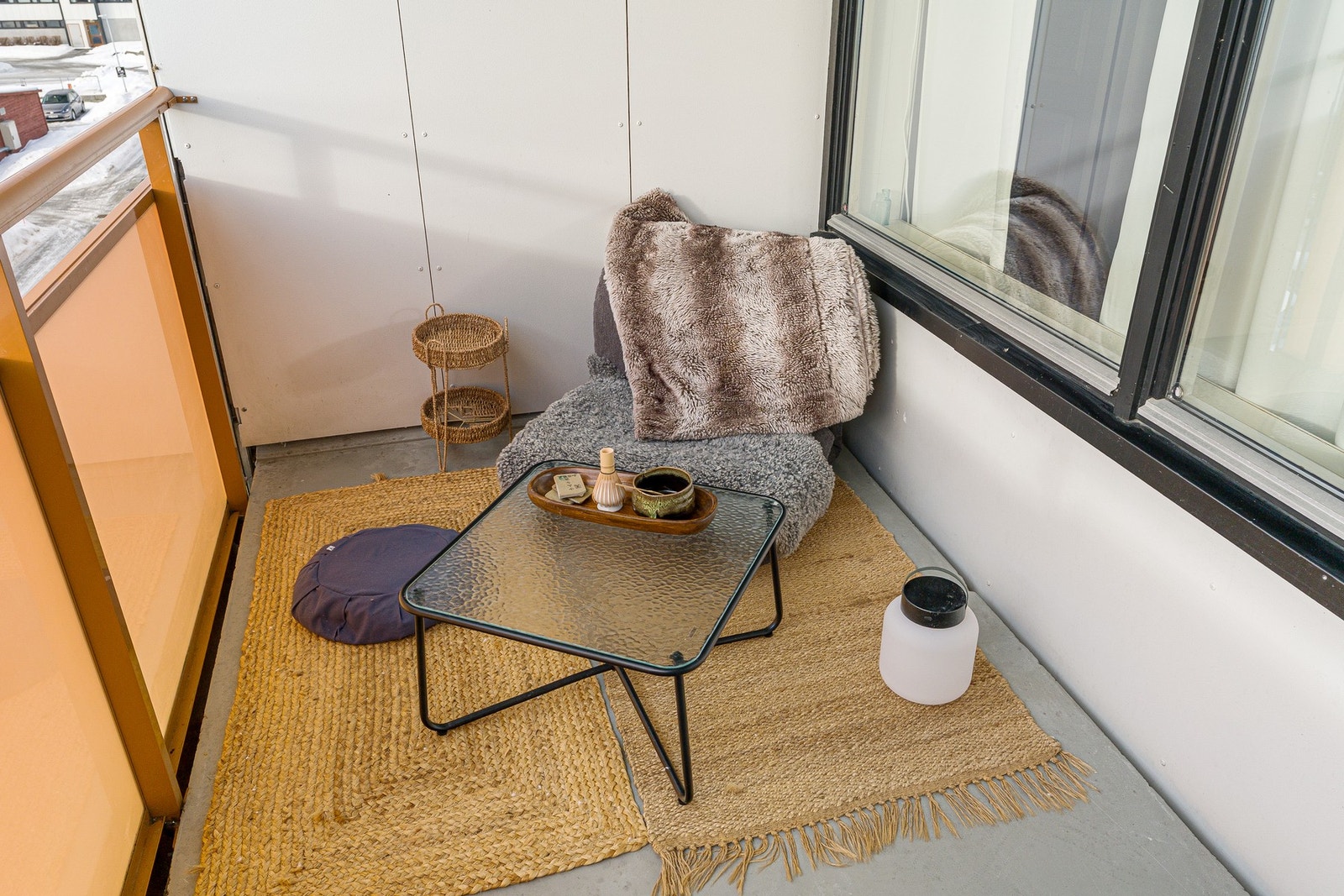 Balkongen fungerer som en forlengelse av stuen. Galleribilde