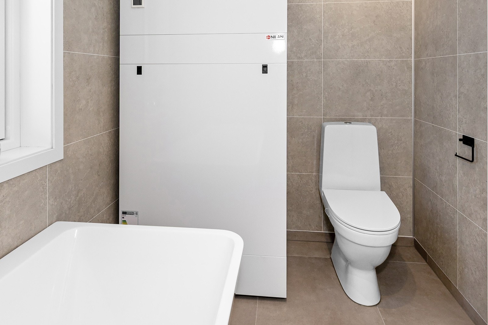 Bad 2. etasje med badekar Galleribilde