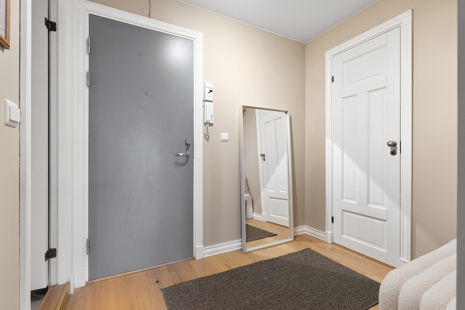 I tillegg disponerer leiligheten en ekstern bod på 2 m² i 3. etasje. Galleribilde