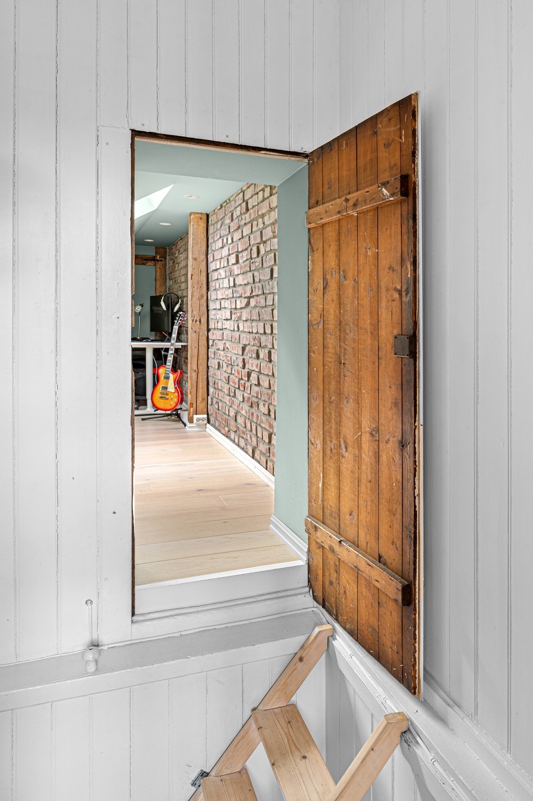 Leiligheten gir en følelse av at man bor i ett town house Galleribilde